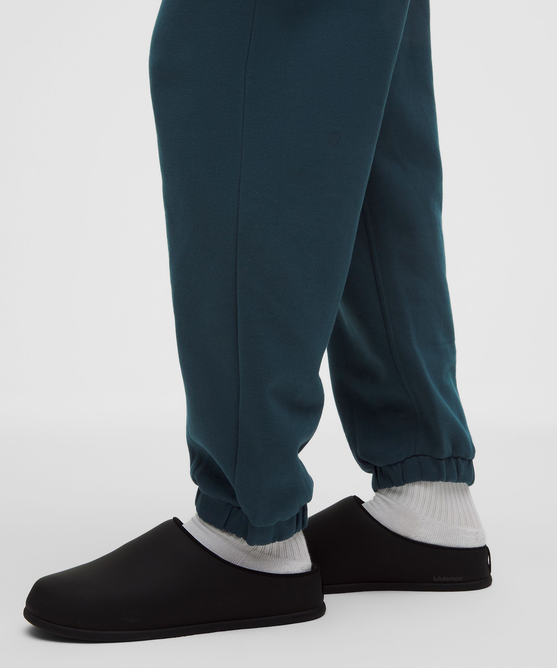 Lululemon Scuba Mid-rise Oversized Jogger In Green