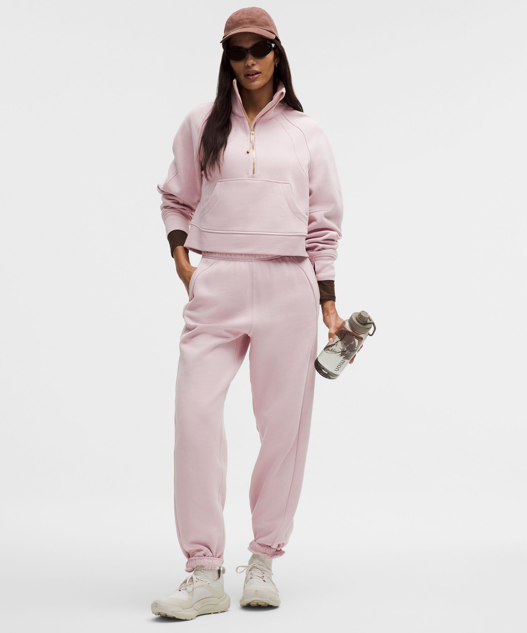 Scuba Mid-Rise Oversized Jogger 