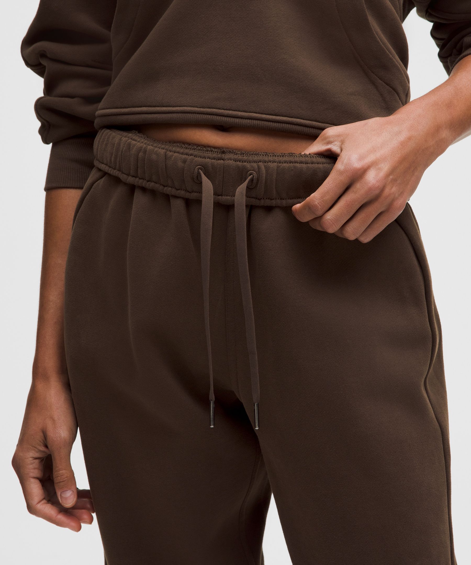 Scuba Mid-Rise Oversized Jogger *Regular