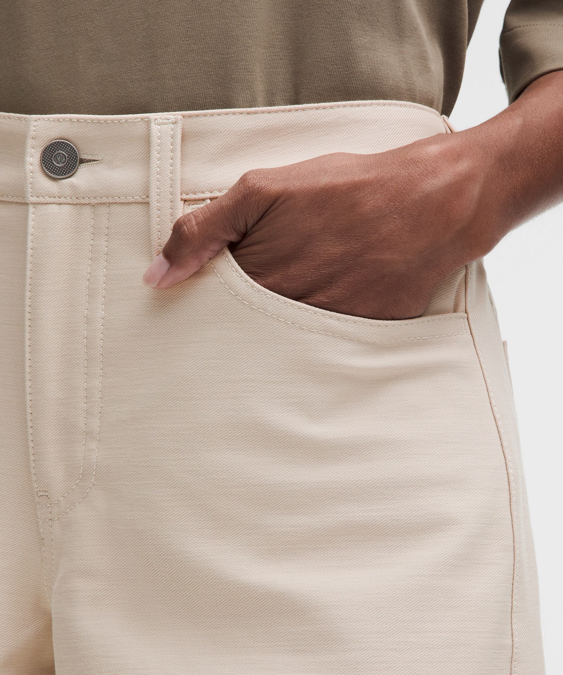 EasyFive Low-Rise Classic Wide-Leg Pant