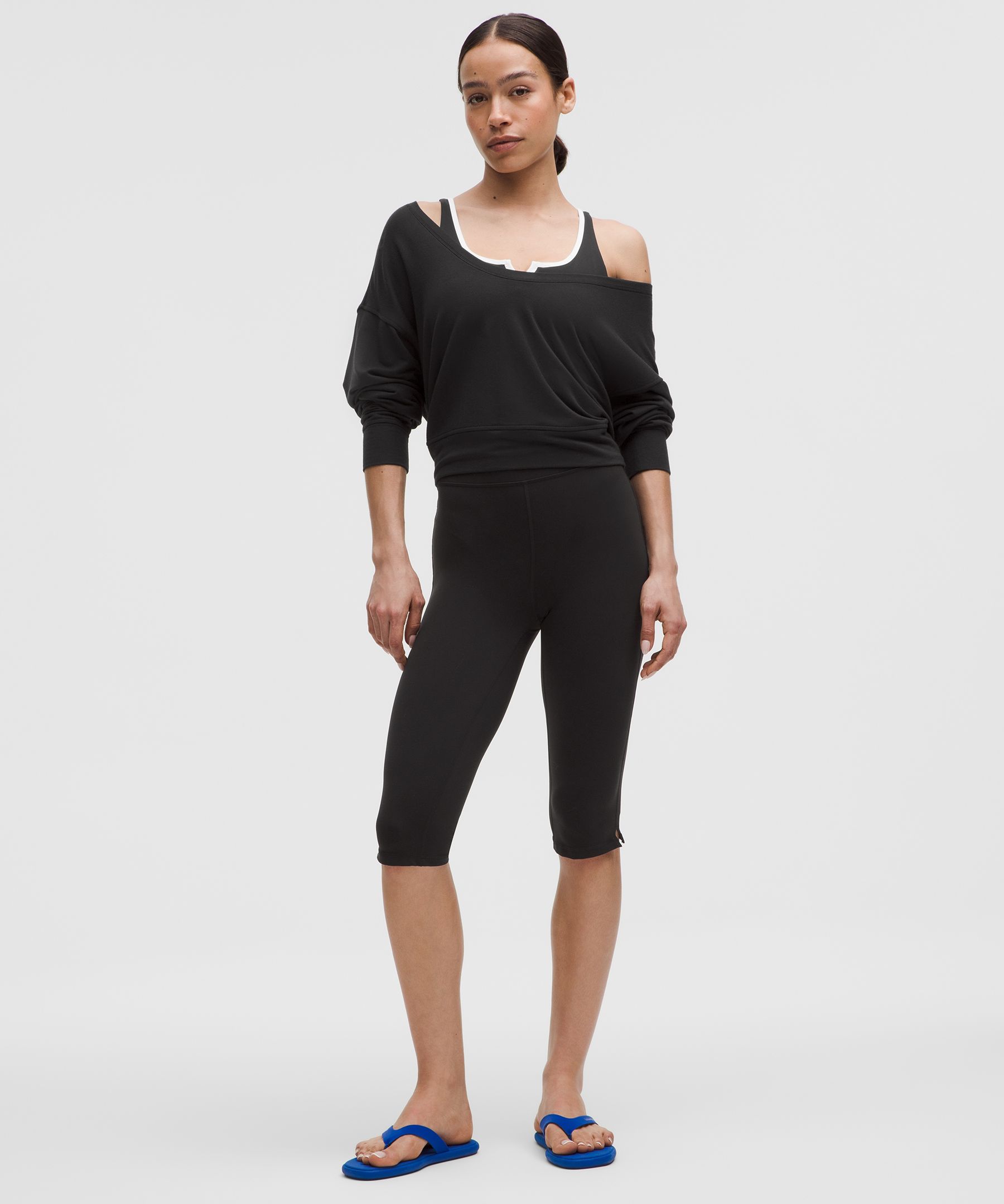 Groove High-Rise Notched-Hem Crop 15"