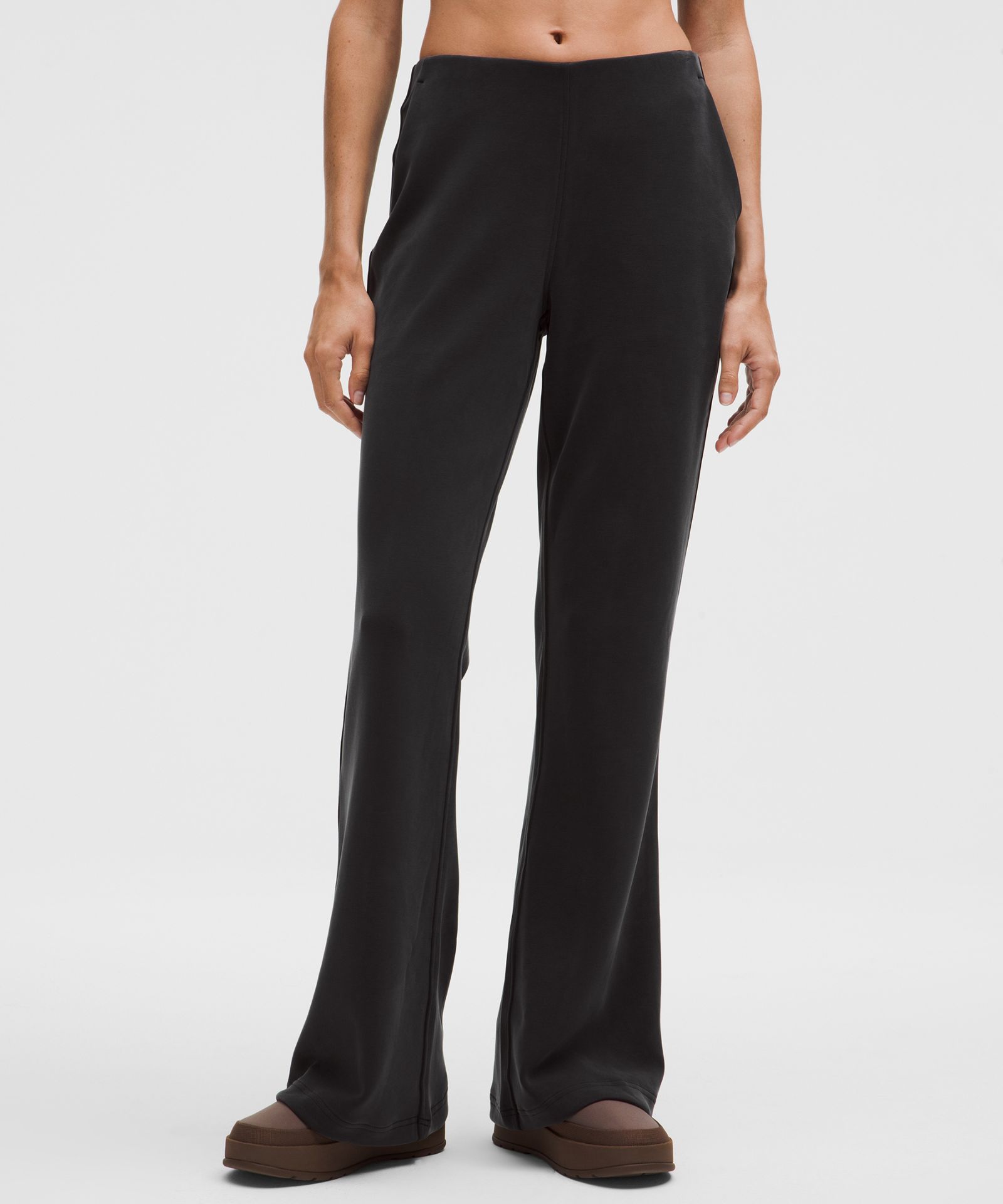 Lululemon Brushed Softstreme Mid-Rise Flared Pant *Regular — фото 2