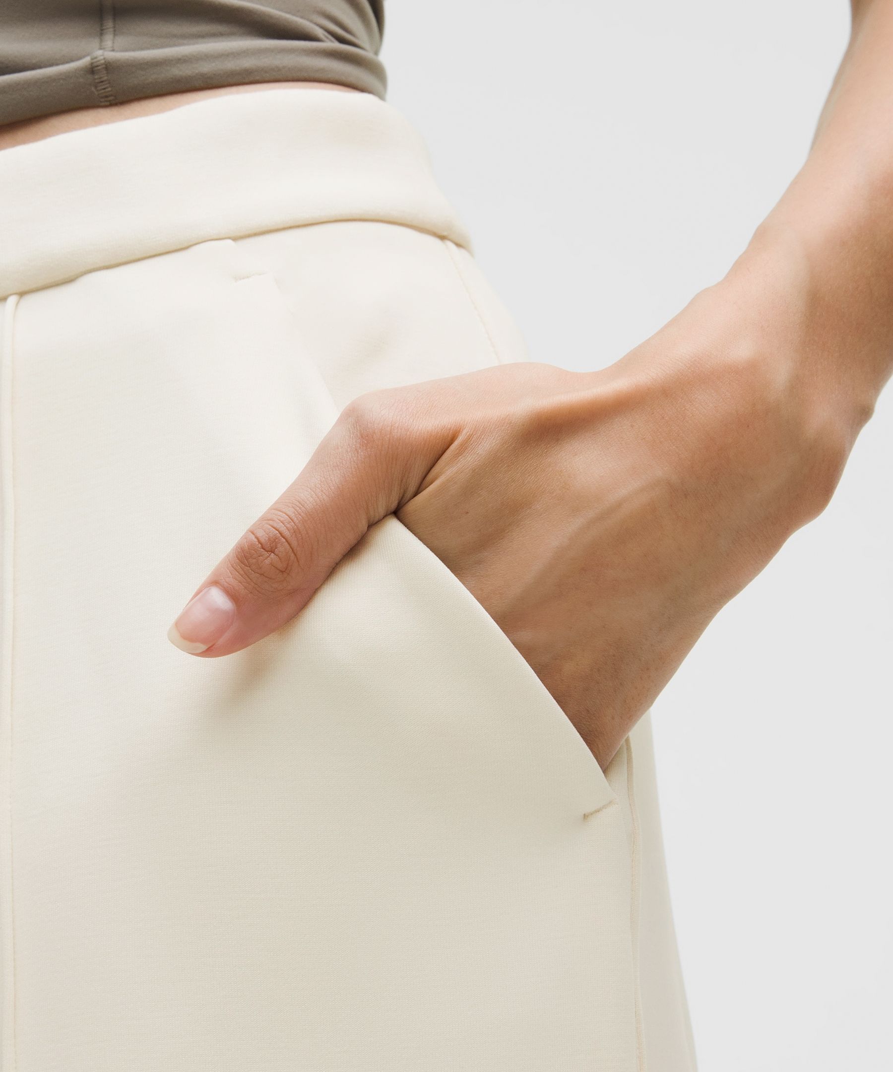 起毛加工Softstreme ピンタックハイライズ ワイドレッグパンツ