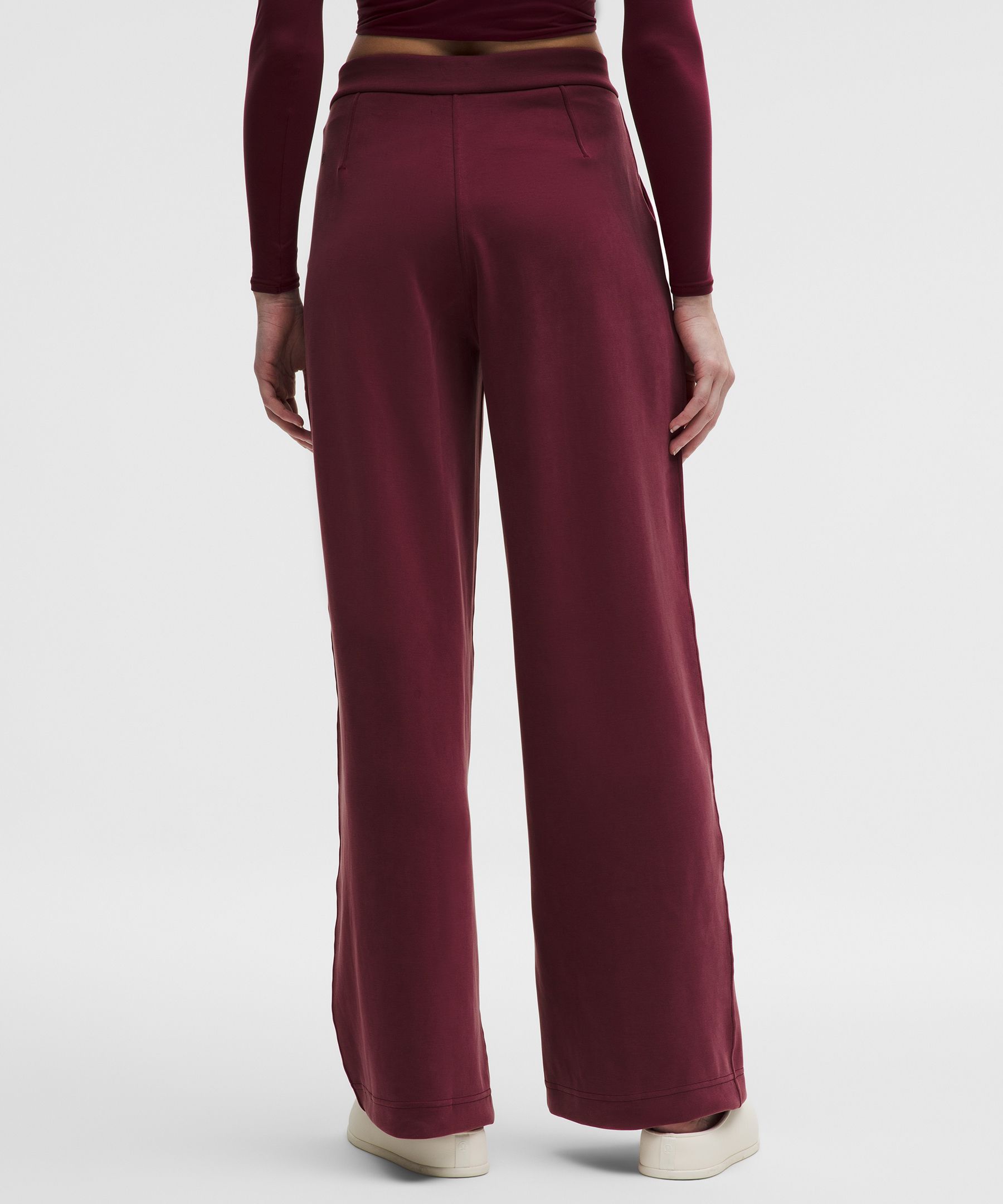 Brushed Softstreme Pintuck High-Rise Wide-Leg Pant *Regular