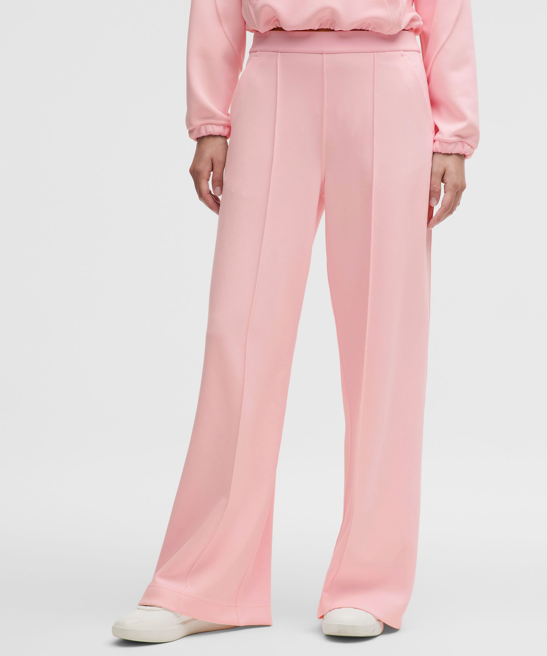Brushed Softstreme Pintuck High-Rise Wide-Leg Pant *Regular