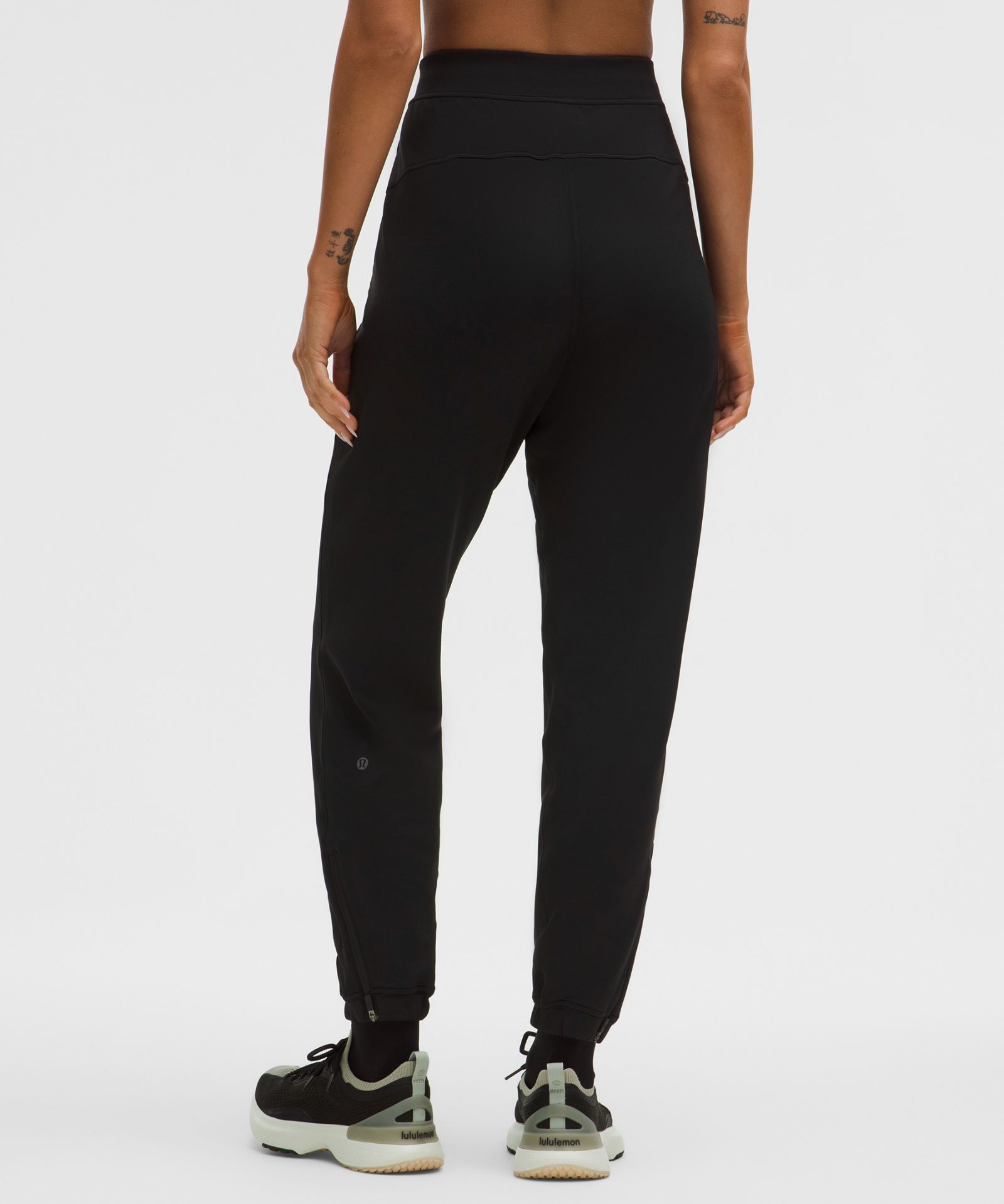 Lululemon Adapted State Thermal High-Rise Jogger — фото 3