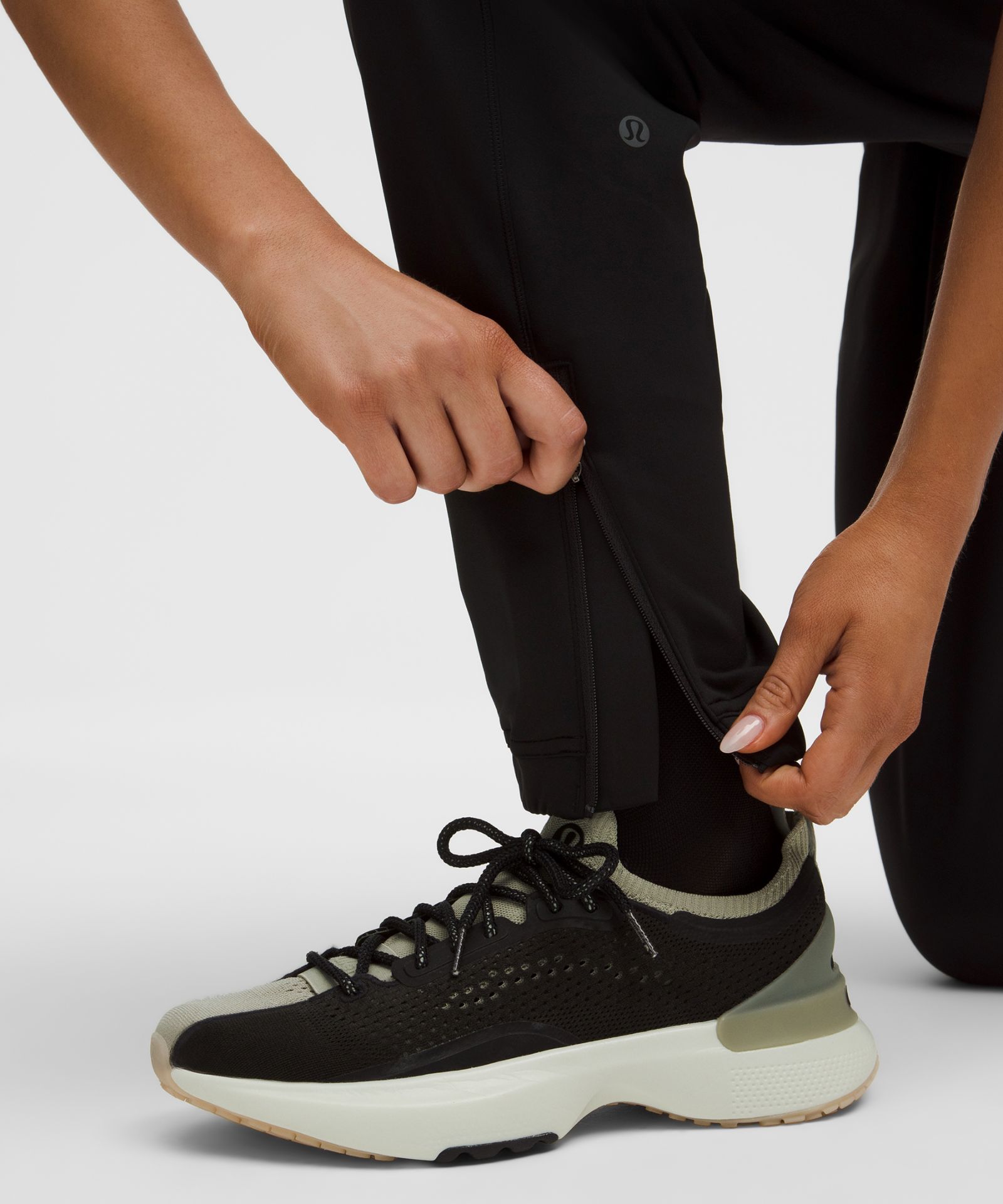 Lululemon Adapted State Thermal High-Rise Jogger — фото 6