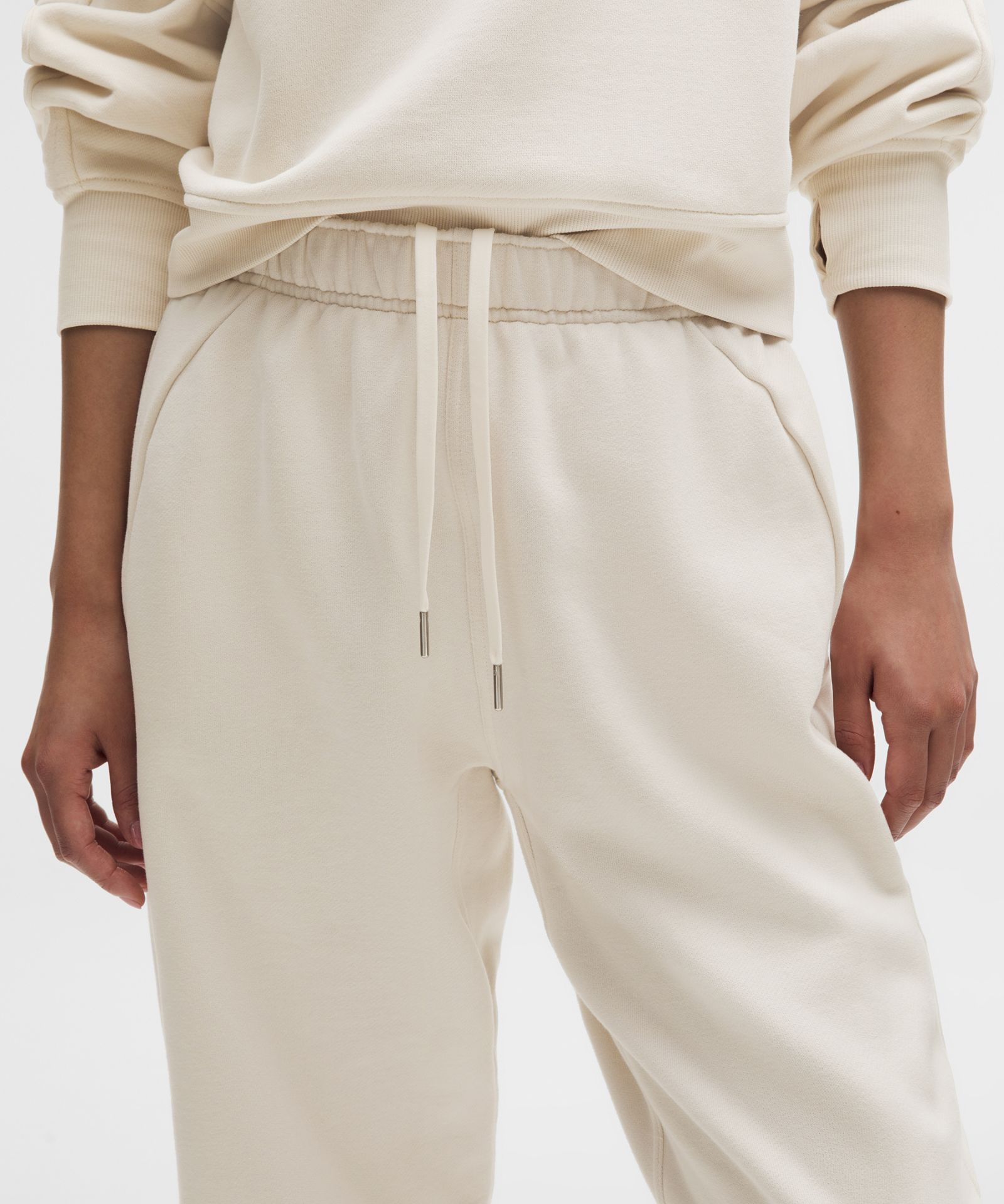 Lululemon Lunar New Year Scuba Mid-Rise Oversized Jogger — фото 4