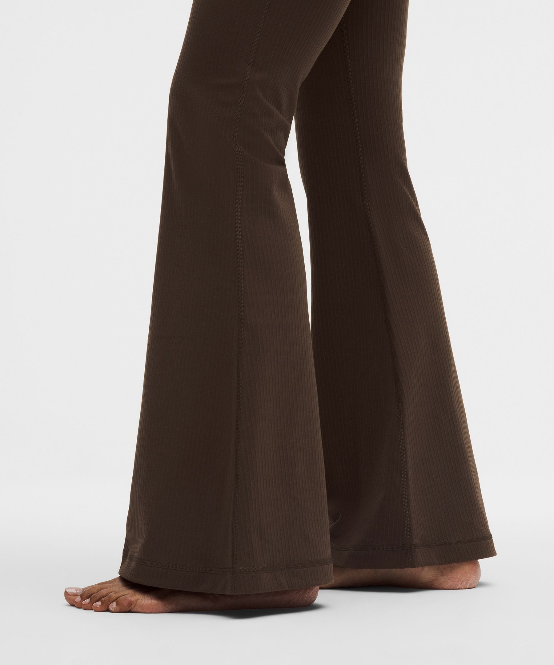 Groove ハイライズ リブワイドフレアパンツ | パンツ | Lululemon JP