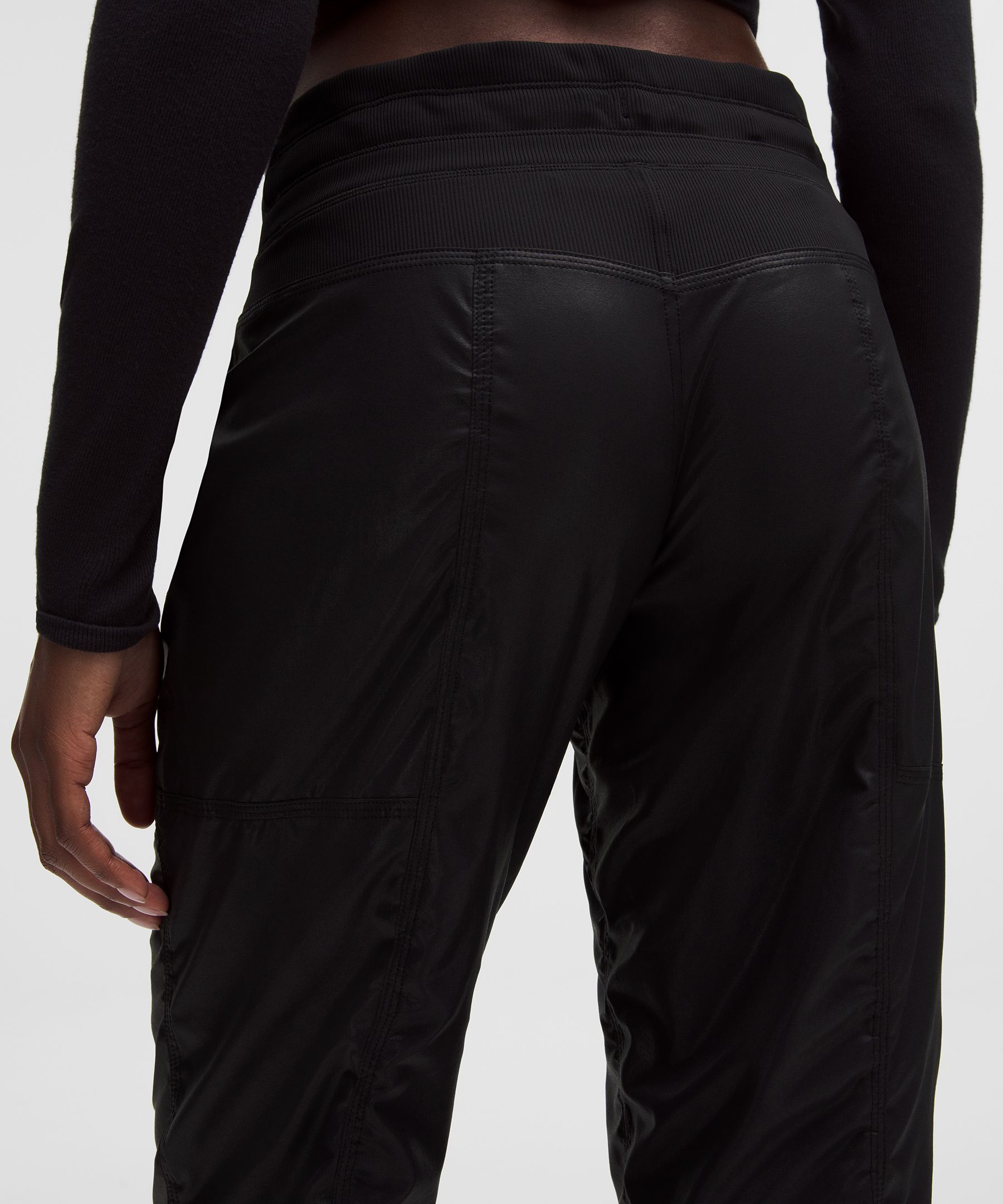 Dance Studio Mid-Rise Pant *Shine