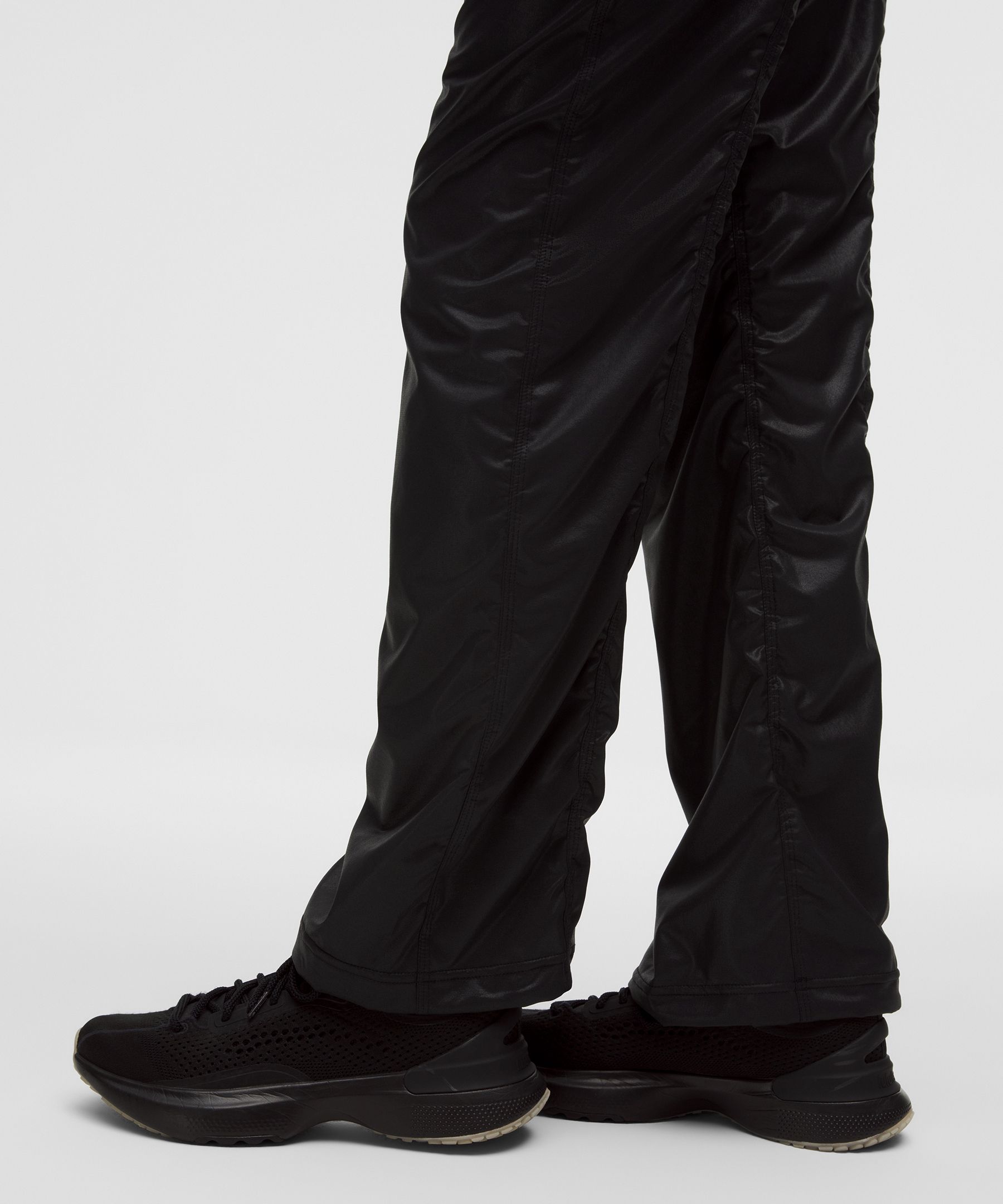 Dance Studio Mid-Rise Pant *Shine