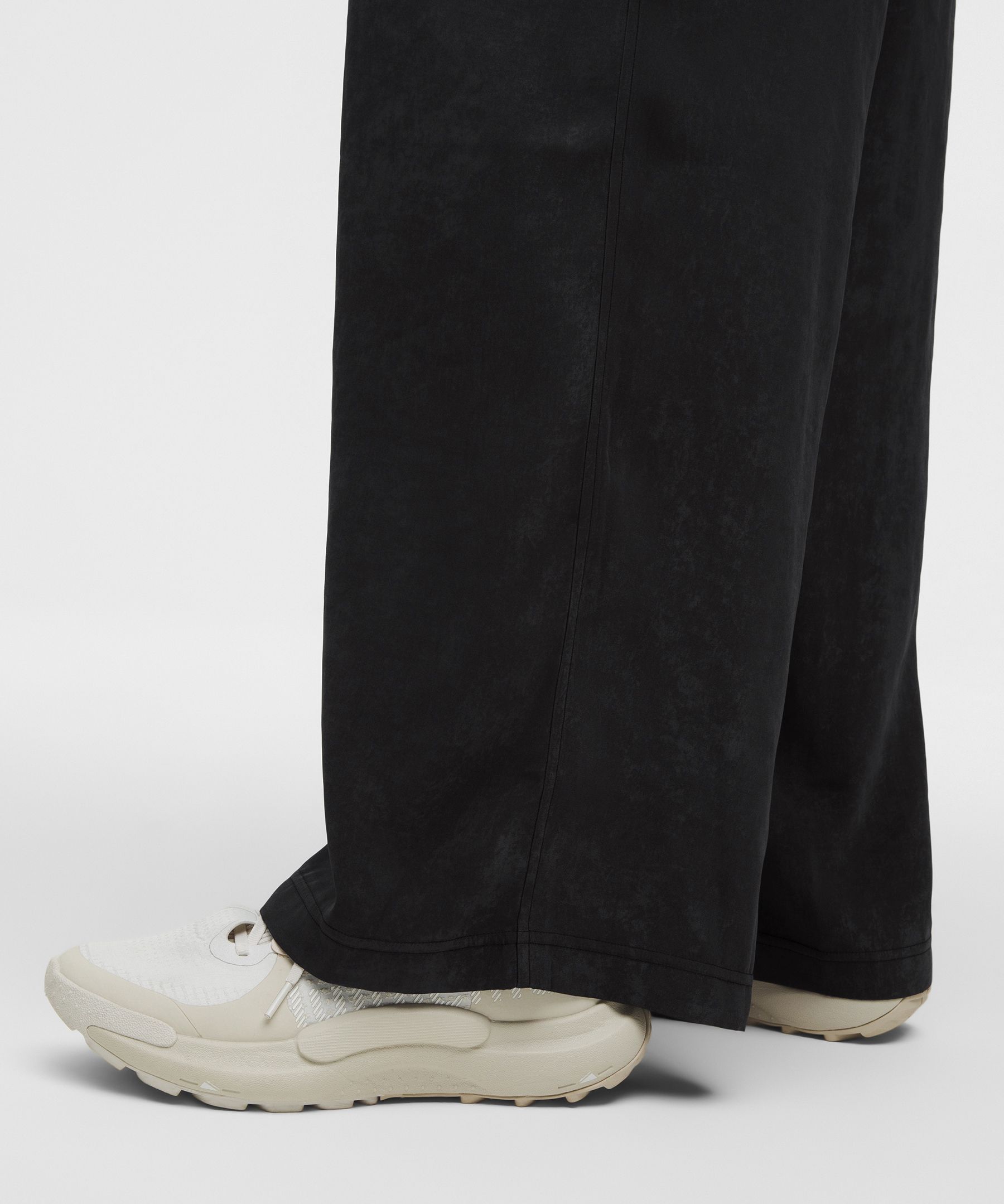 Lululemon Matte Satin Relaxed-fit Mid-rise Cargo Pant