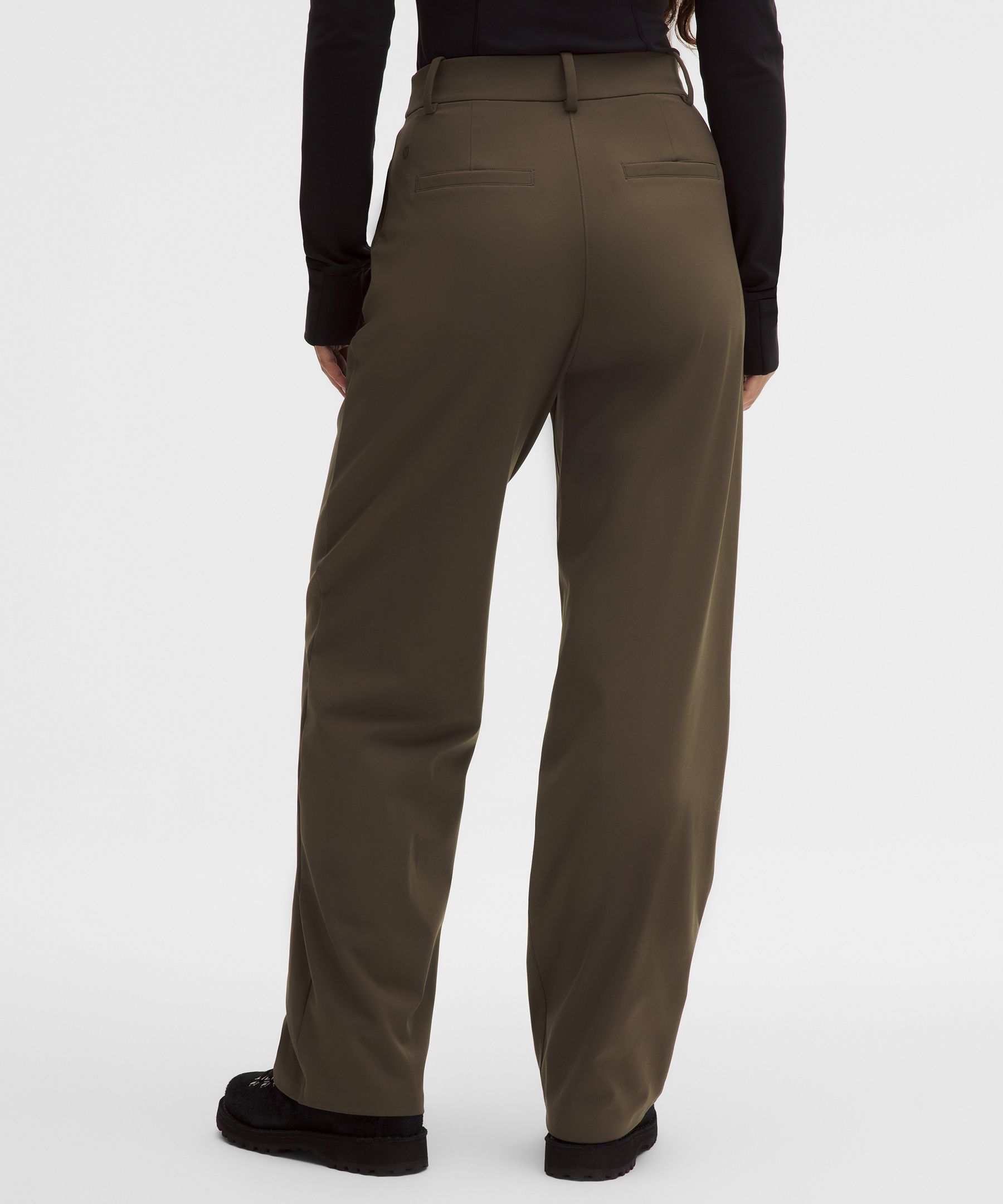 Daydrift High-Rise Straight-Leg Trouser *Short