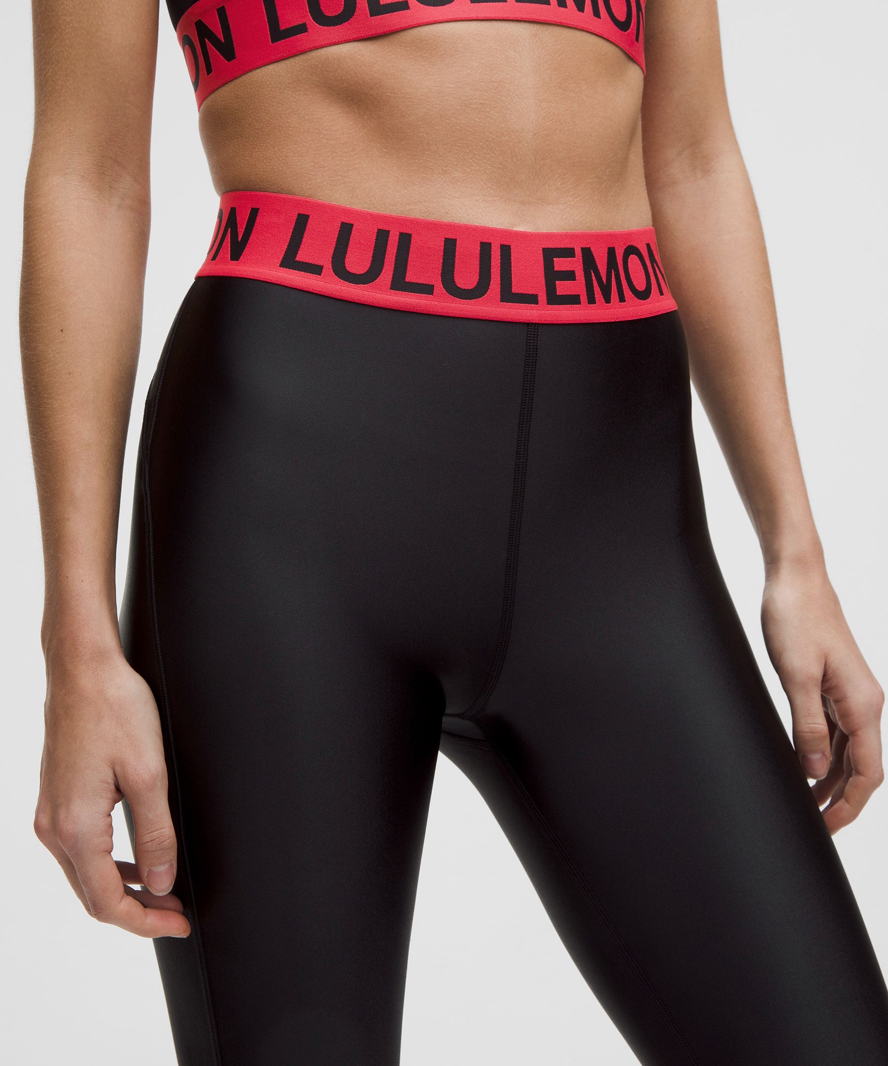 Satin Shine High-Rise Train Tight 25.5