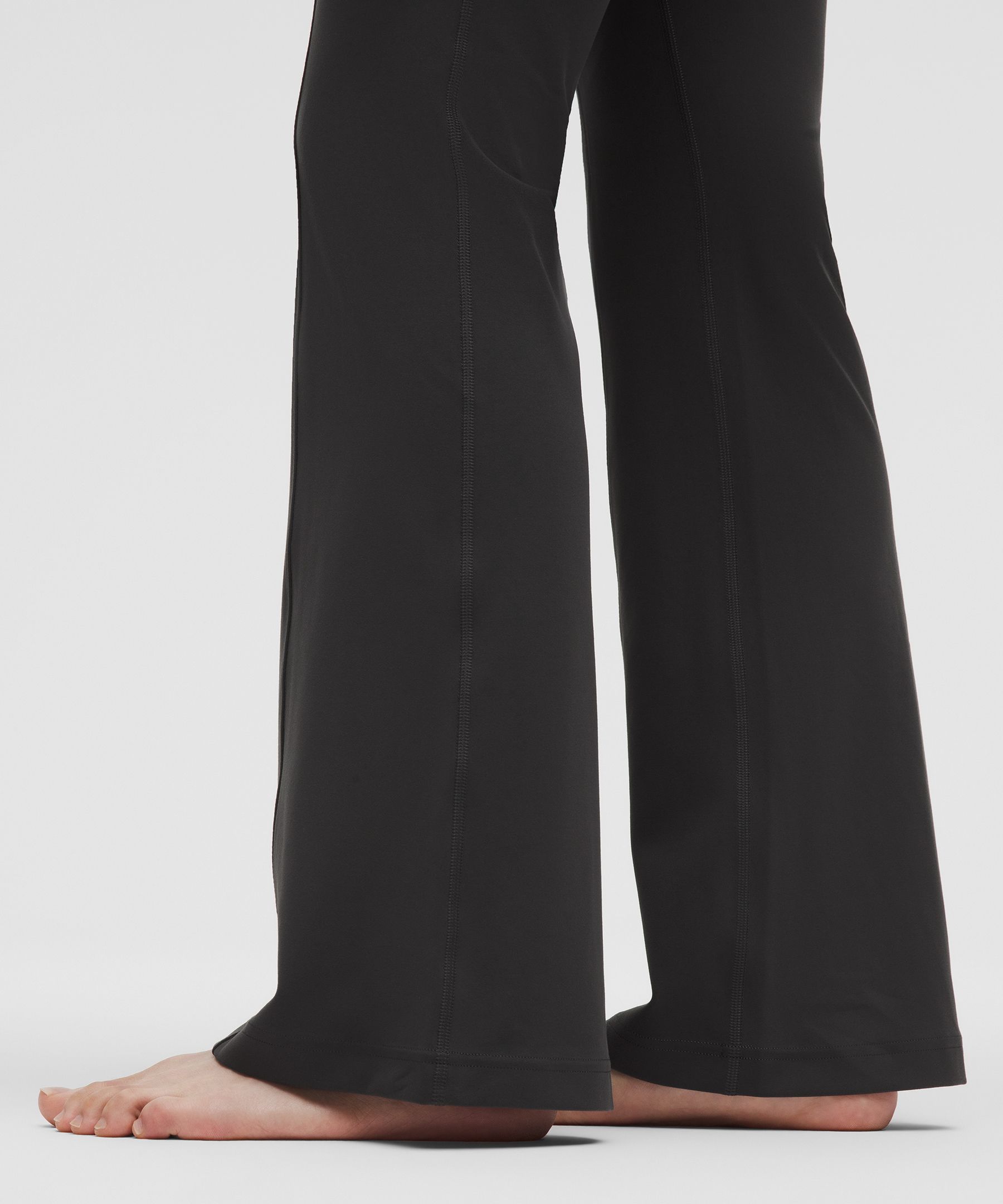 Groove High-Rise Flared Pant with Pockets 30" *Asia Fit