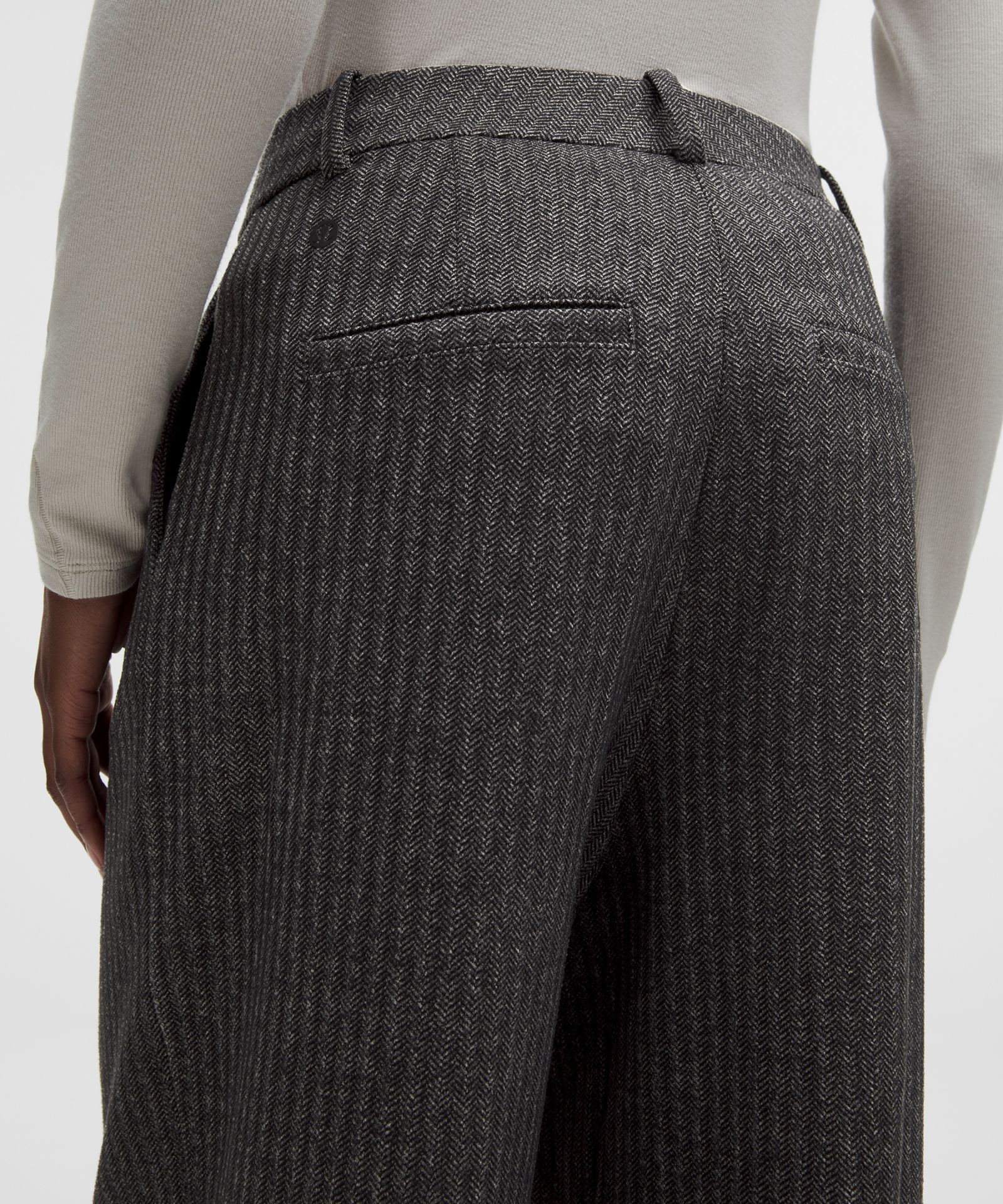 Женские шорты Lululemon Daydrift Wide-Leg Herringbone — фото 6
