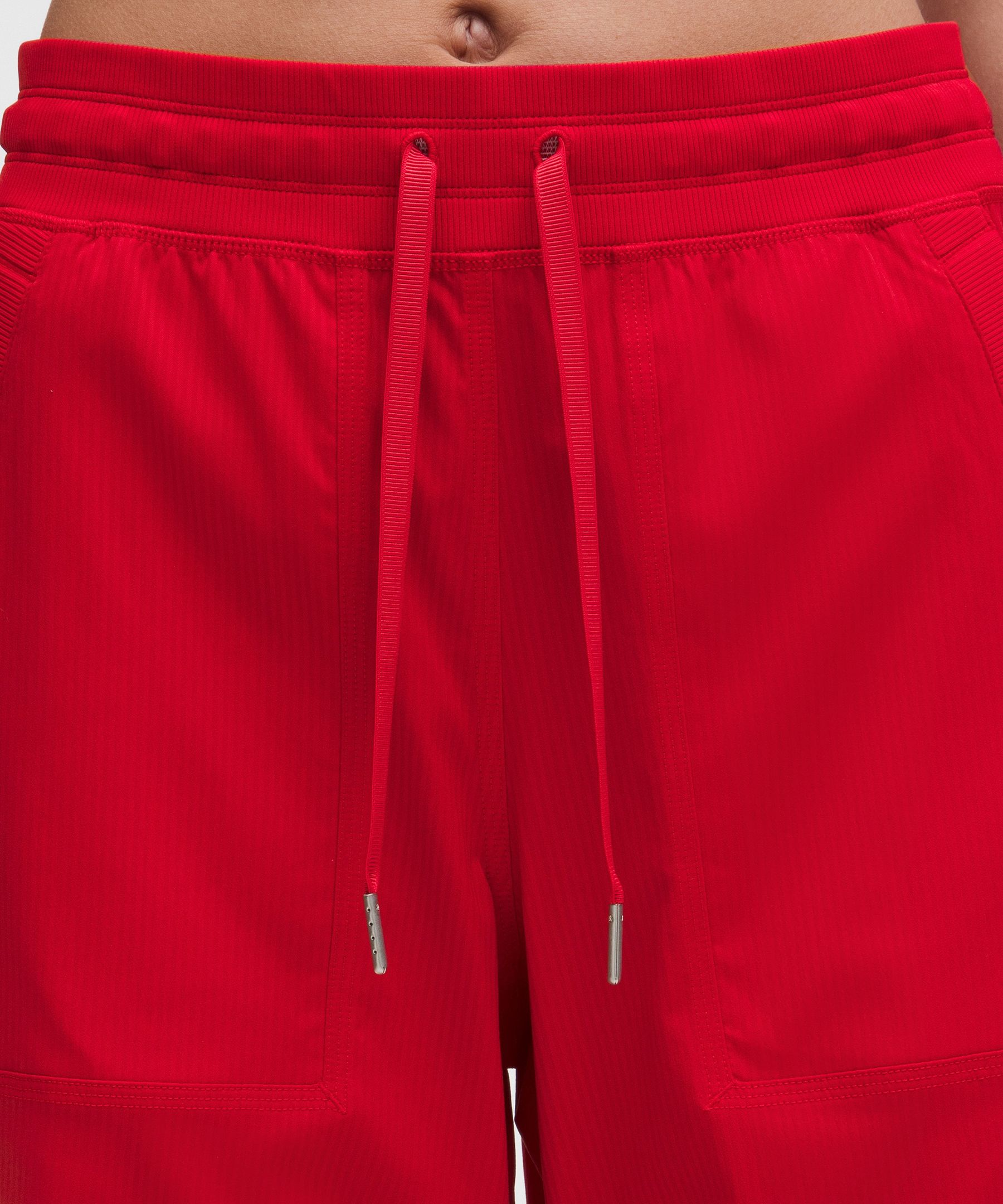 Dance Studio Relaxed-Fit Mid-Rise Pants *Asia Fit