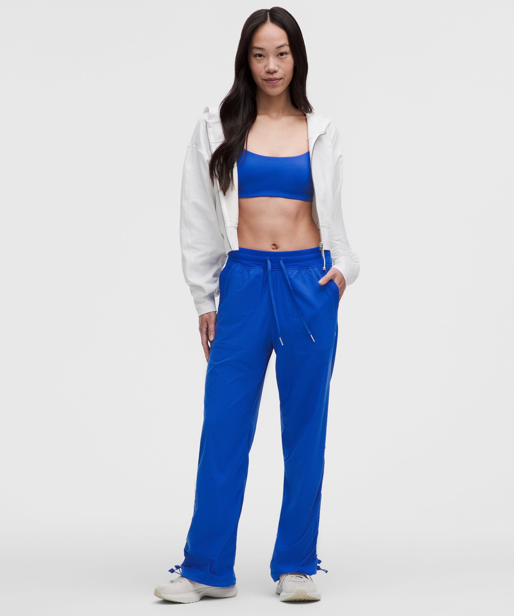 Dance Studio Relaxed-Fit Mid-Rise Pants *Asia Fit