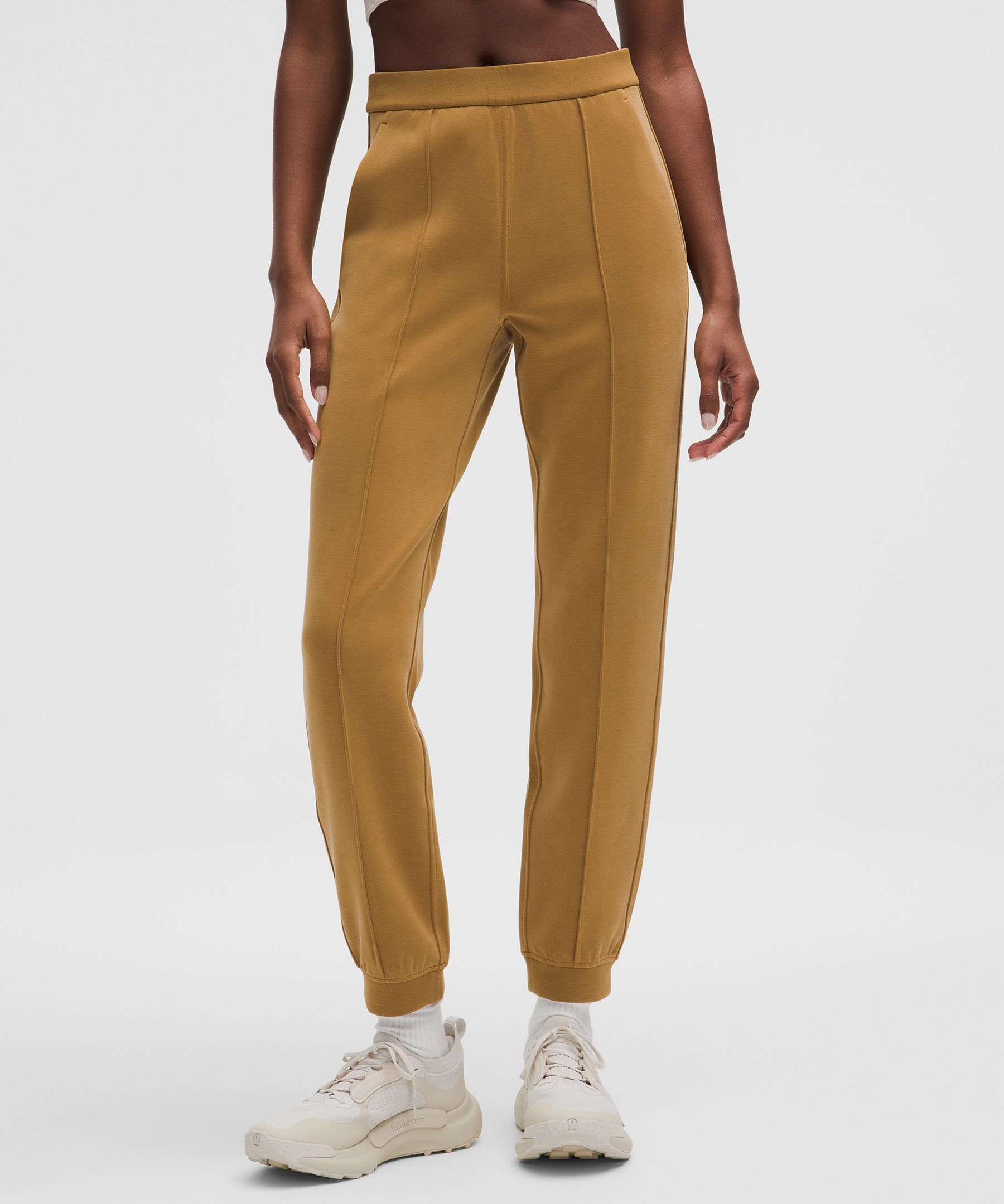 Softstreme Classic-Fit High-Rise Jogger | Women's Joggers