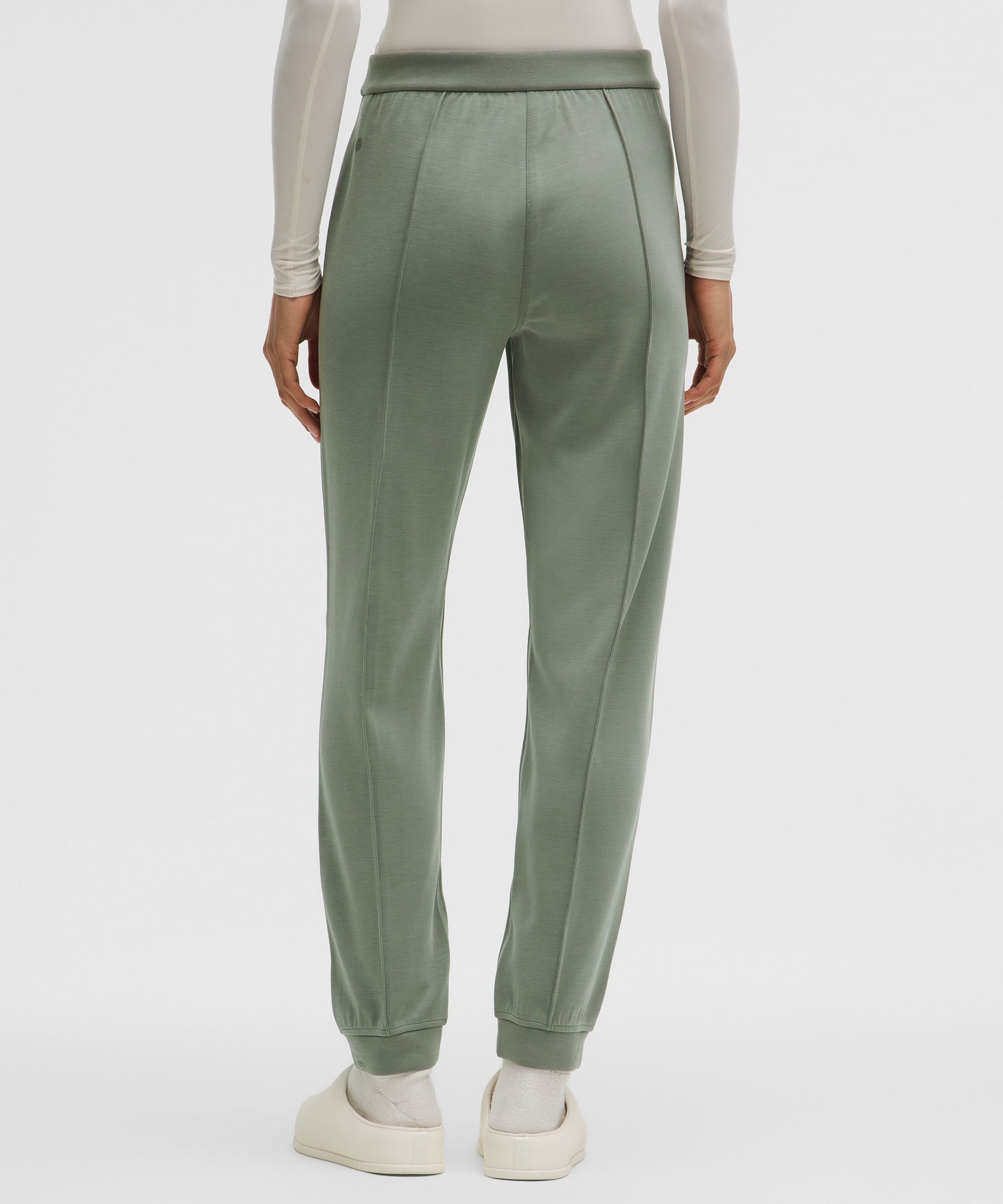 Softstreme Classic-Fit High-Rise Jogger