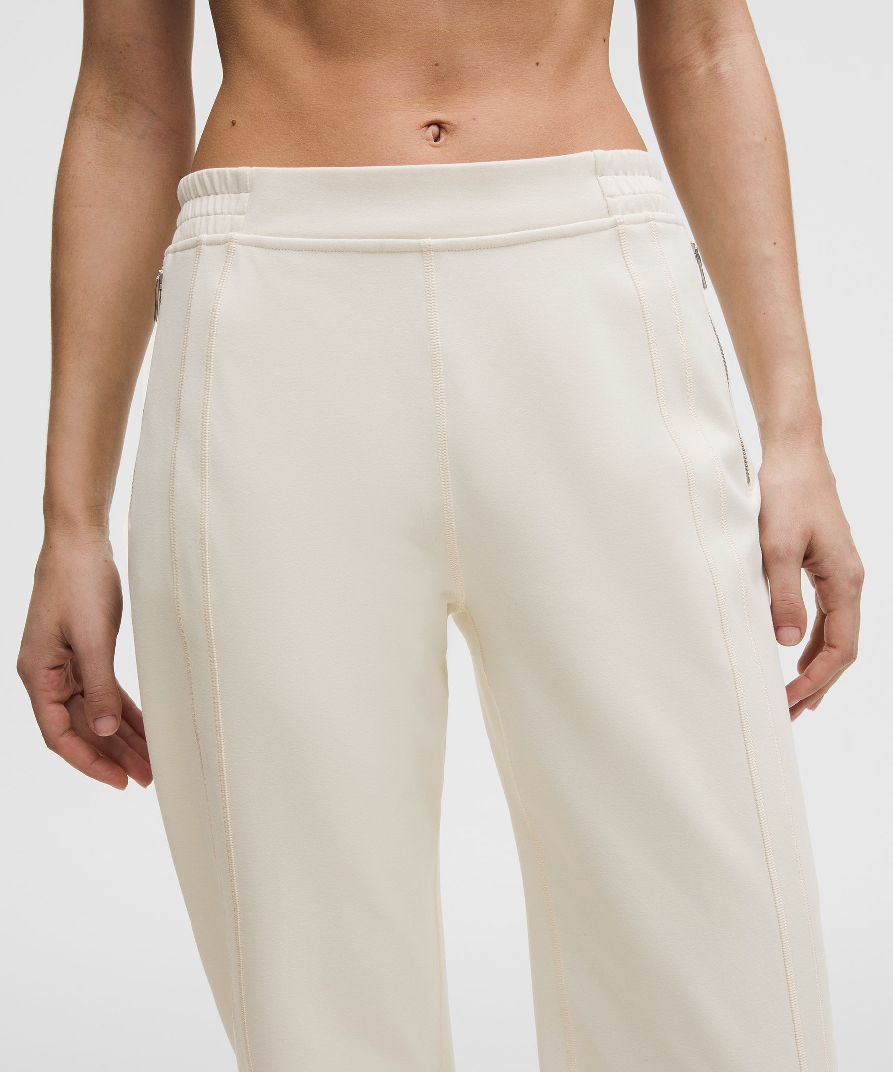 Define Mid-Rise Track Pant *Luon