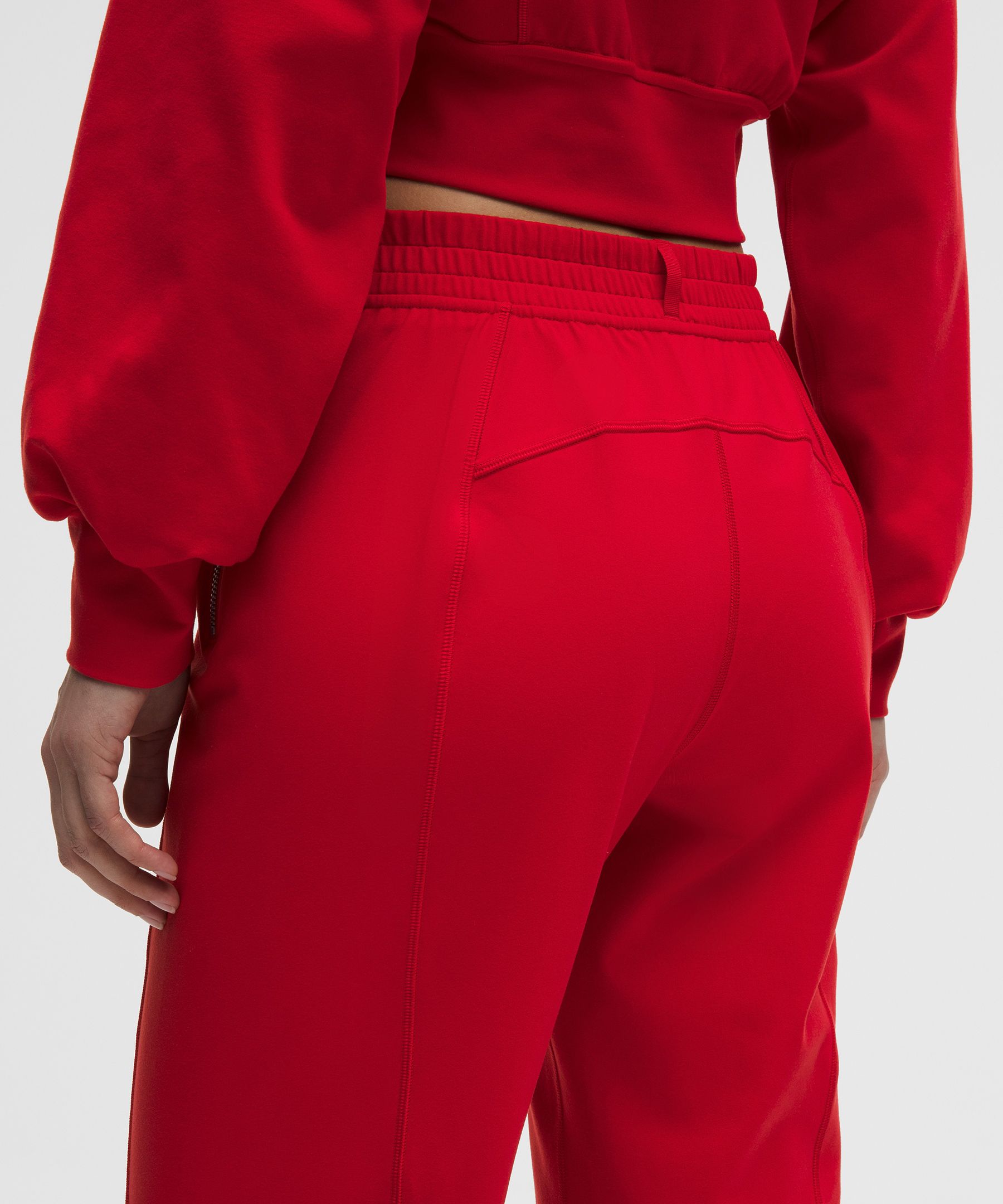 Define Mid-Rise Track Pant *Luon