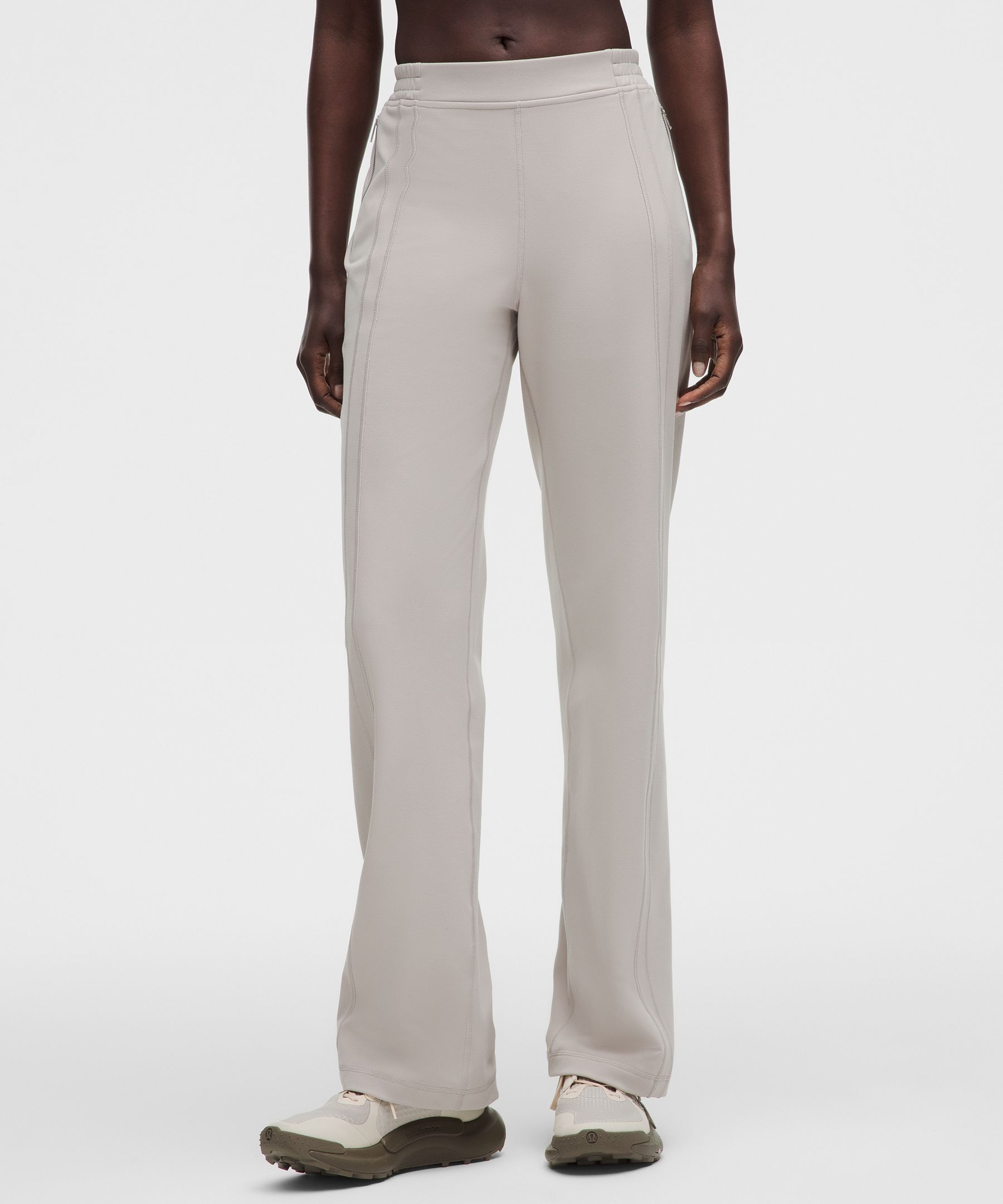 Define Mid-Rise Track Pant *Luon