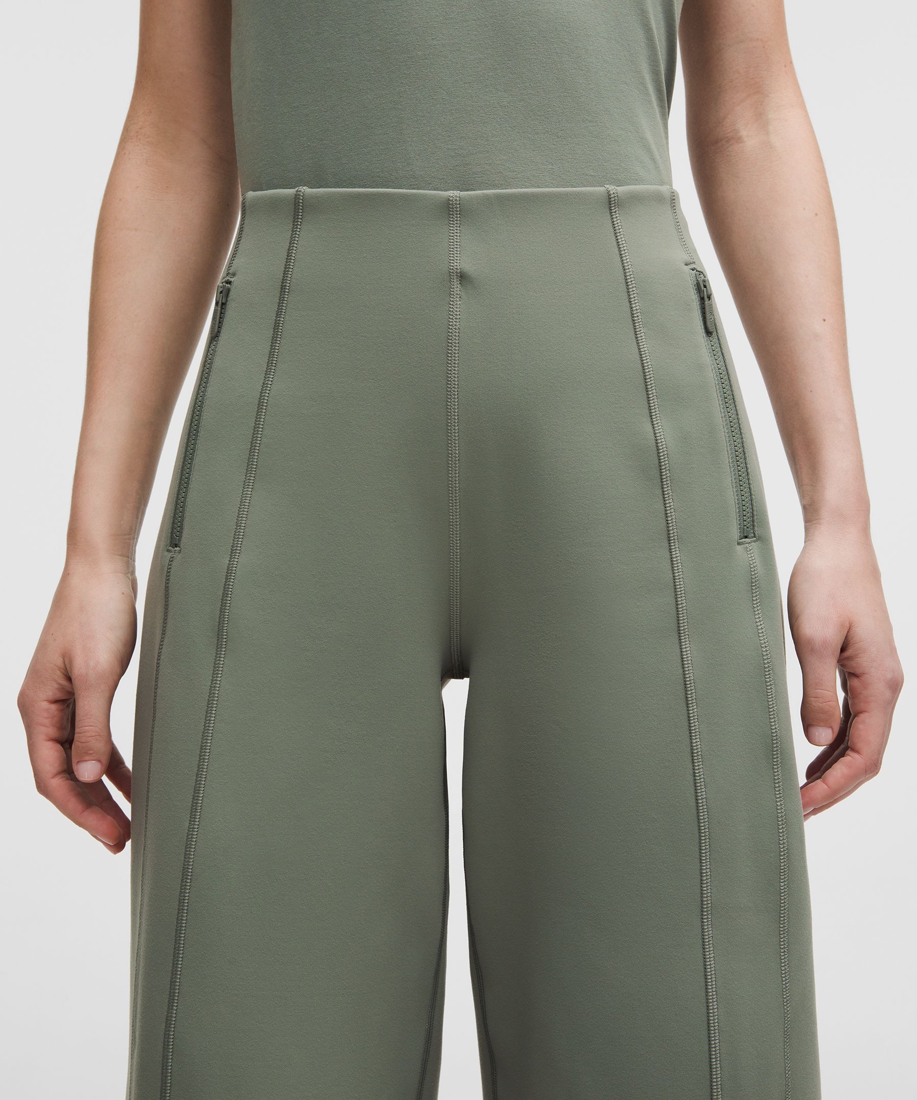 Define High-Rise Wide-Leg Pant *Luon
