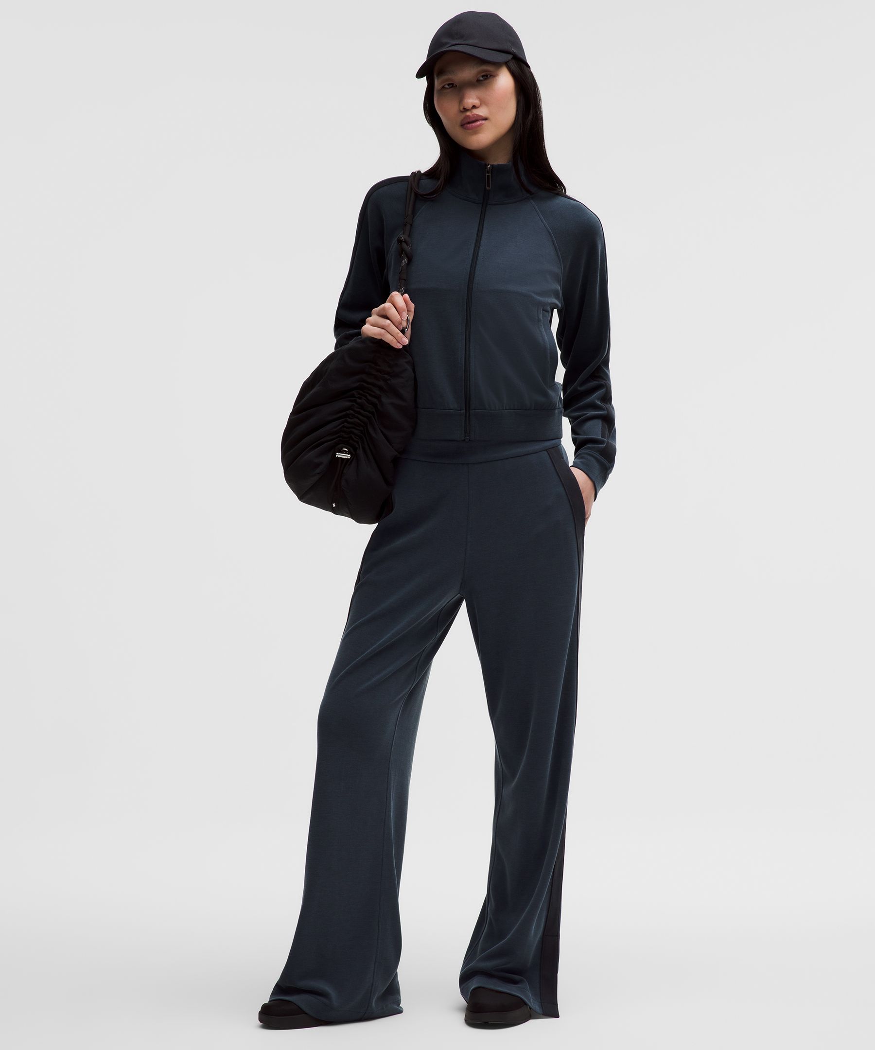 Softstreme High-Rise Wide-Leg Pique Pant *Regular