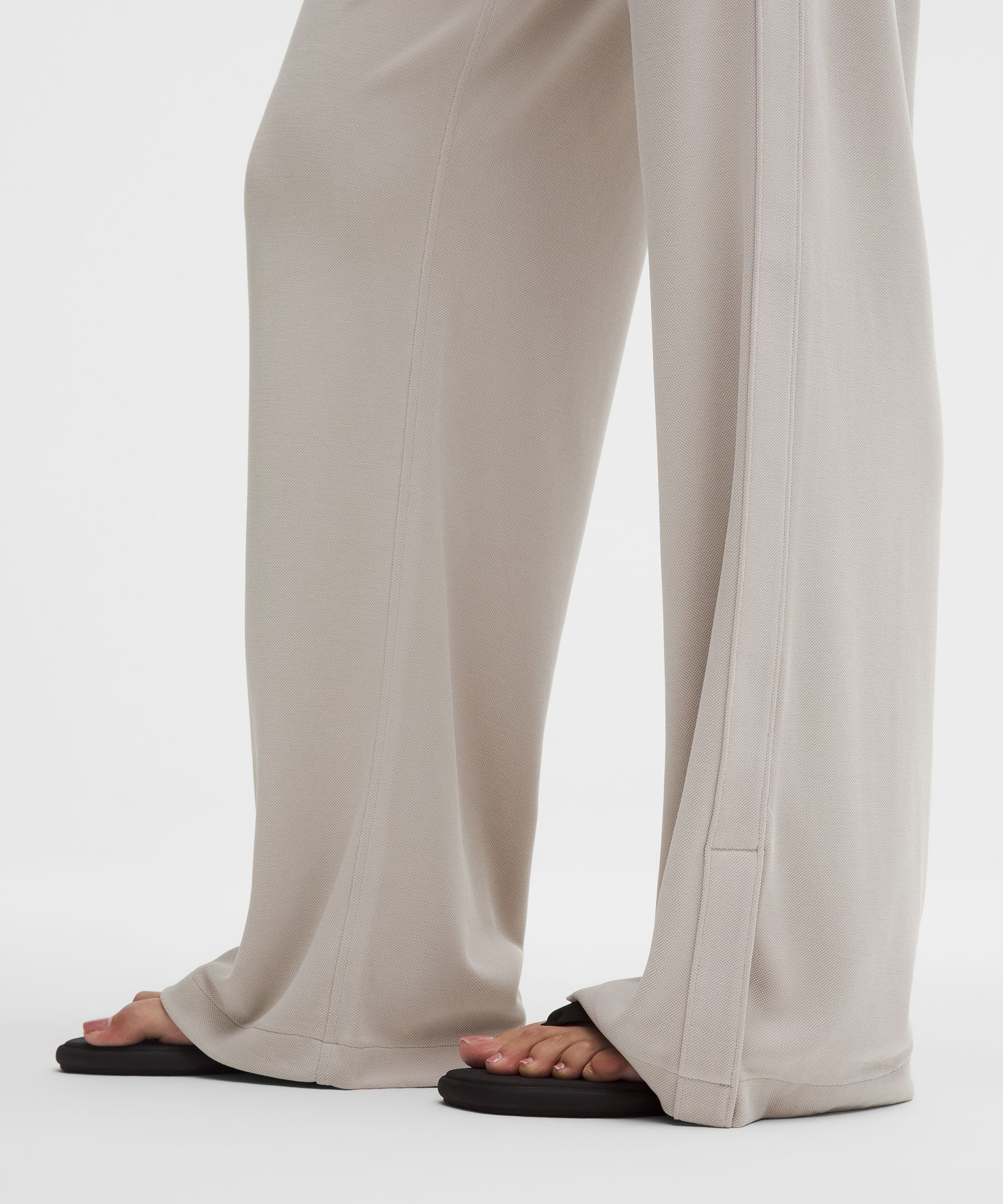 Softstreme High-Rise Wide-Leg Pique Pant *Regular