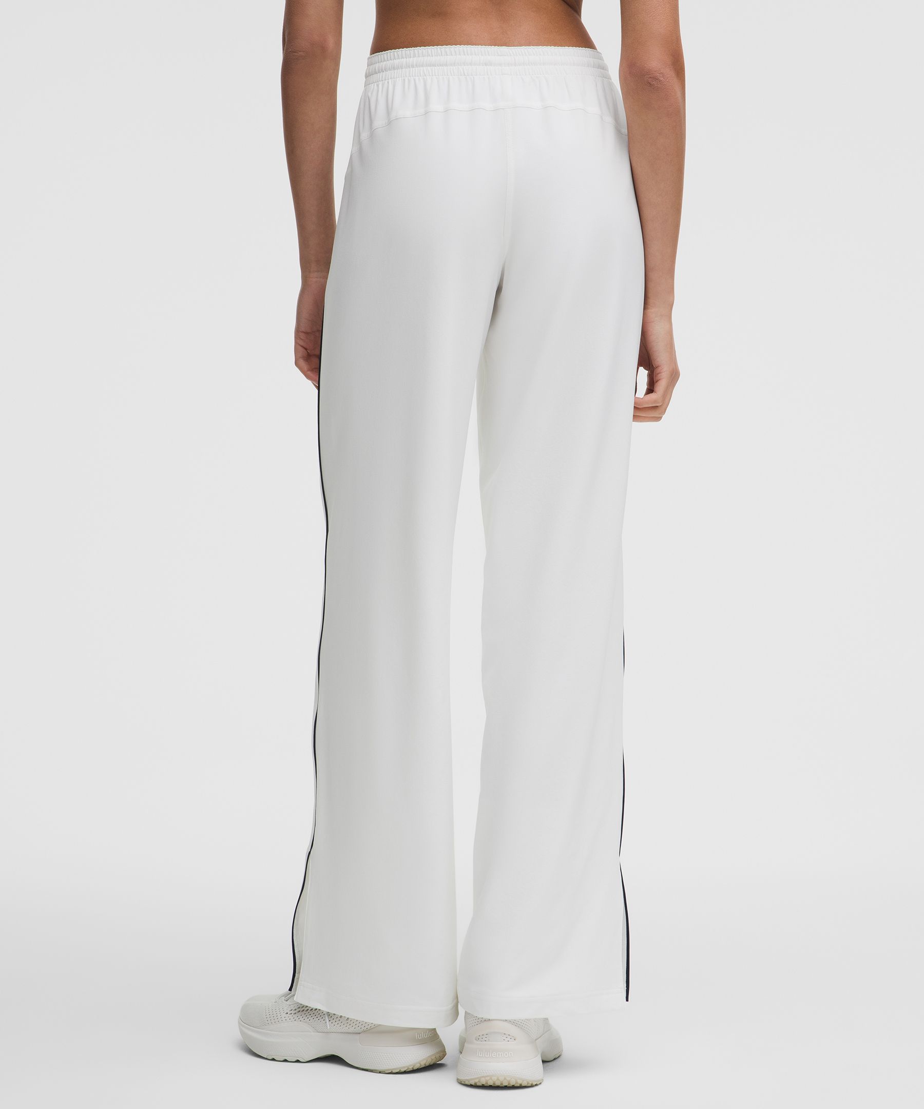 White/Club Blue