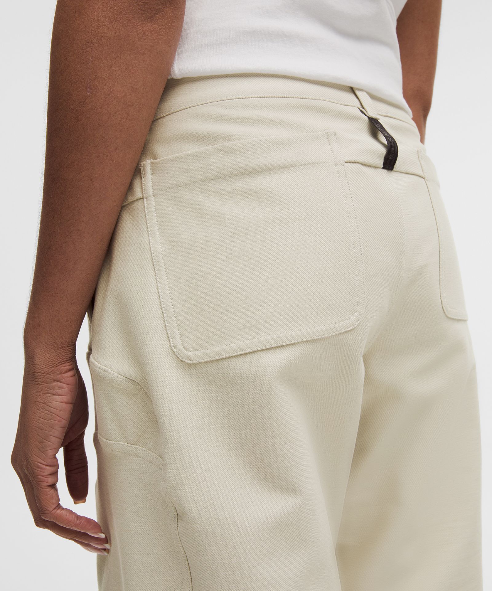 Женские брюки-карго Lululemon Utilitech Twill Mid-Rise — фото 8