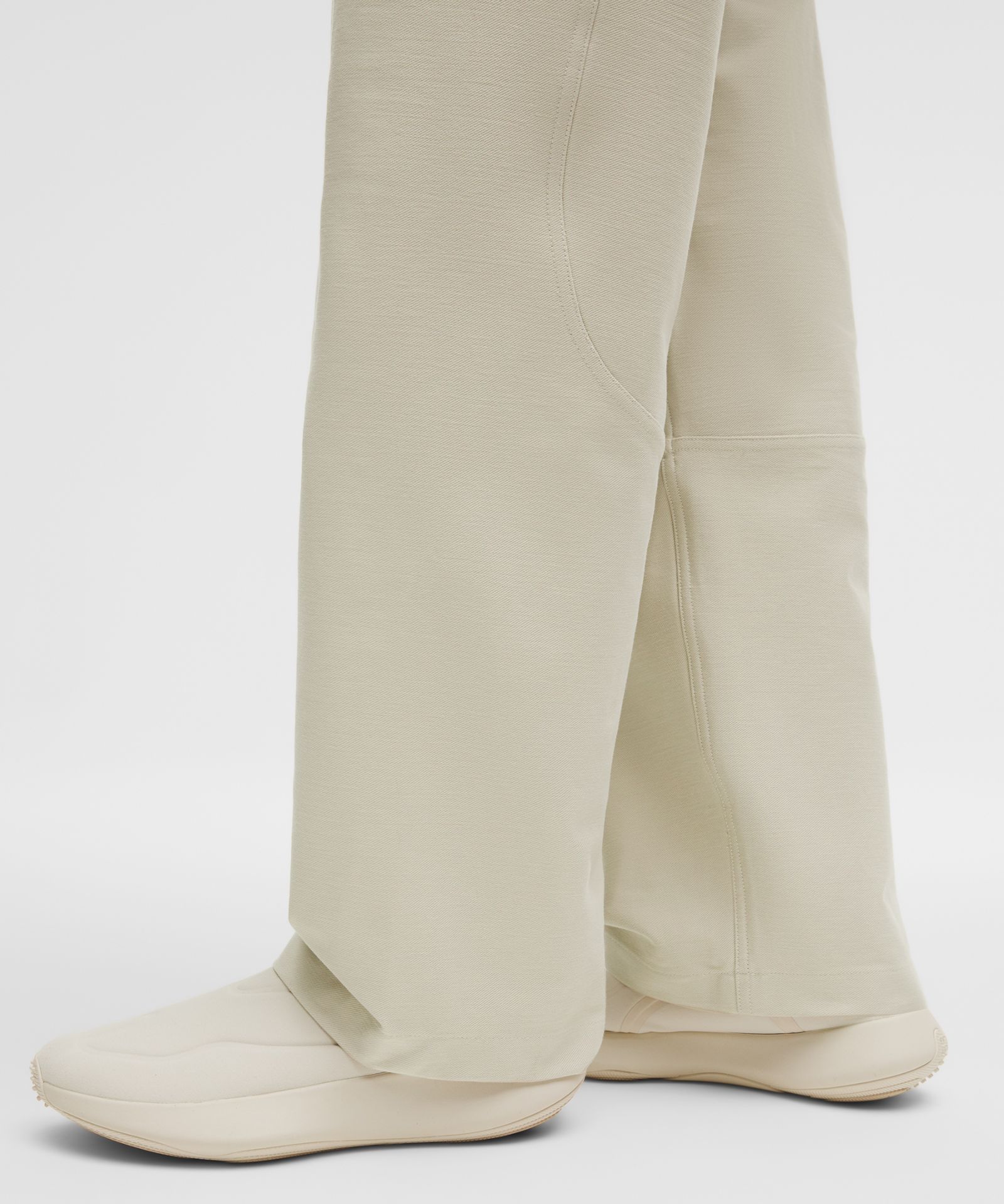 Женские брюки-карго Lululemon Utilitech Twill Mid-Rise — фото 9