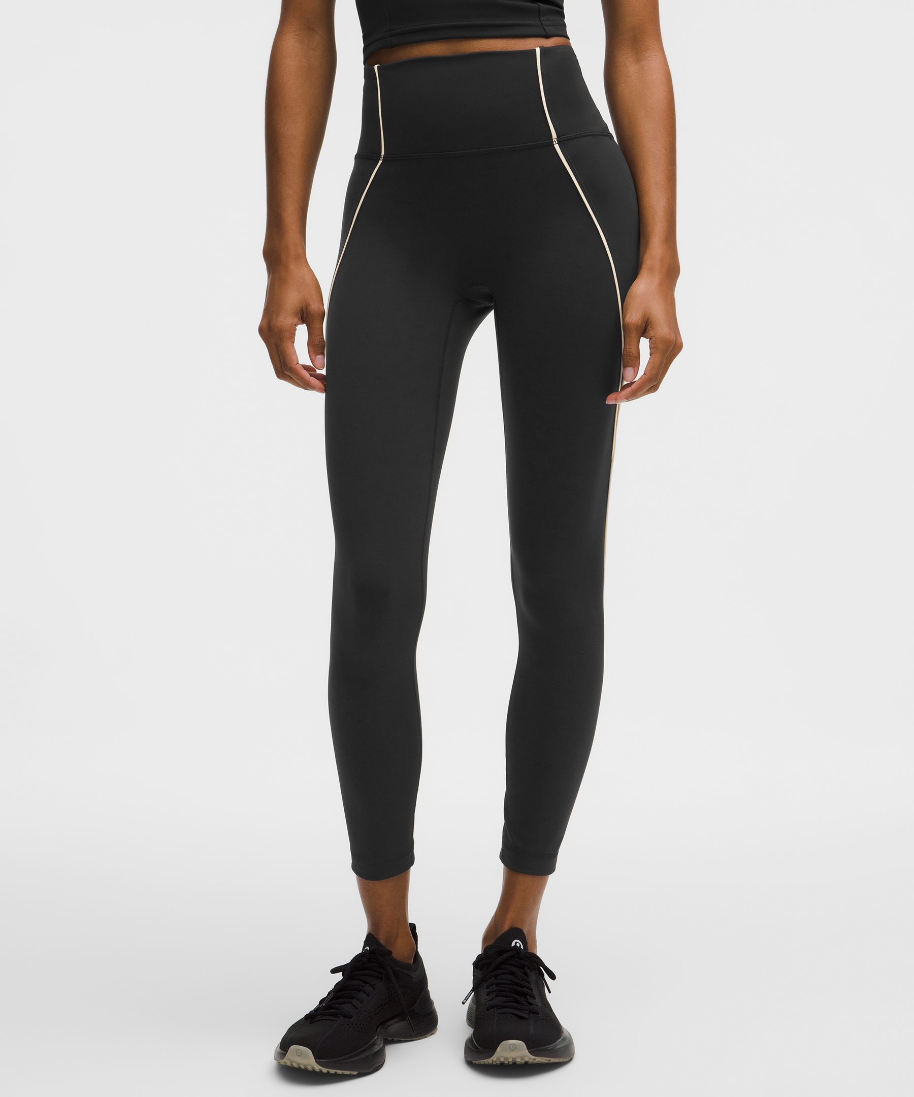 Wunder Train No Line Leggings mit hohem Bund und Paspelierung 64&nbsp;cm