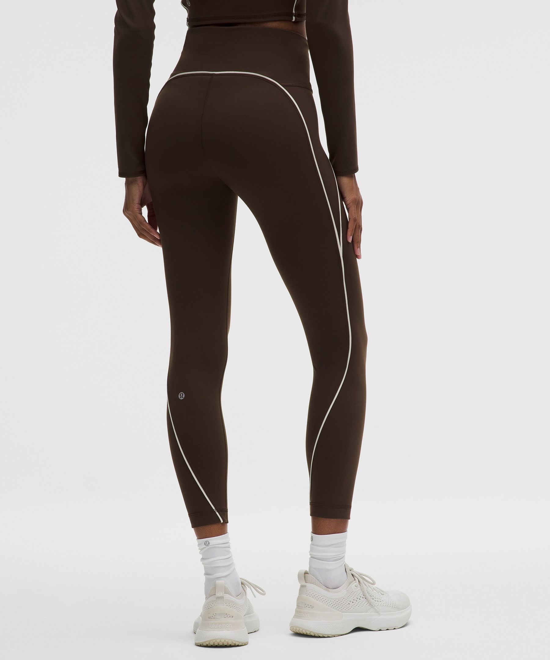 Legging Wunder Train No Line taille haute &agrave; finitions passepoil&eacute;es  64&nbsp;cm