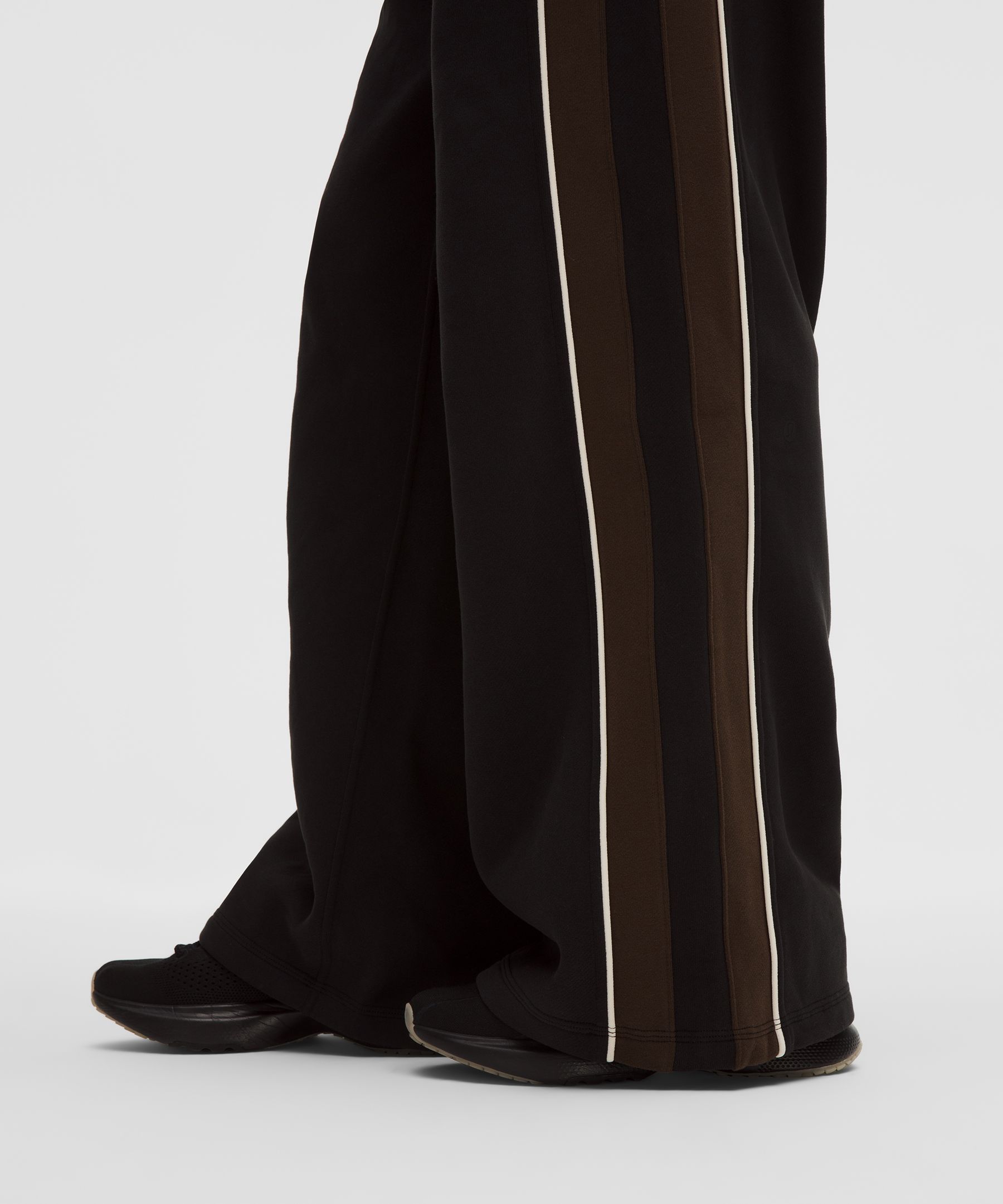 Women's Steady State Oversized Track Pant *Stripe