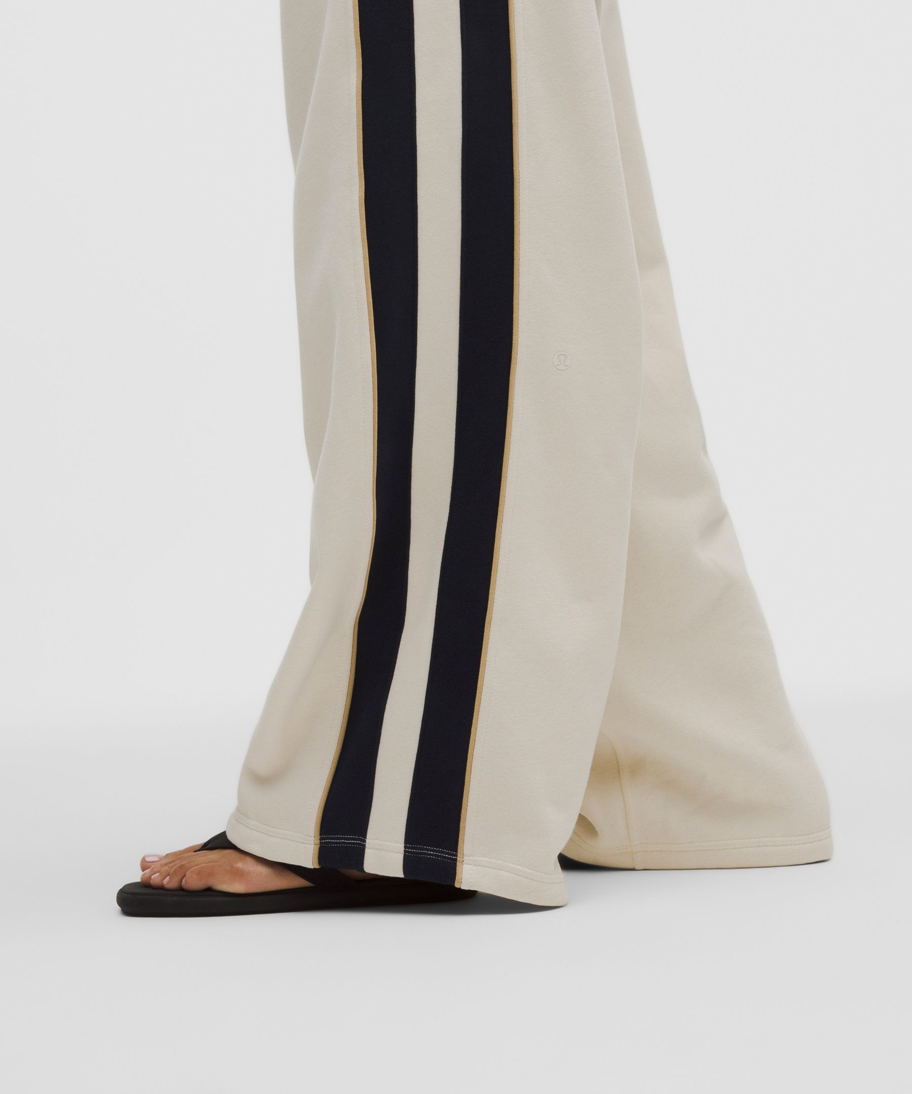 Women's Steady State Oversized Track Pant *Stripe