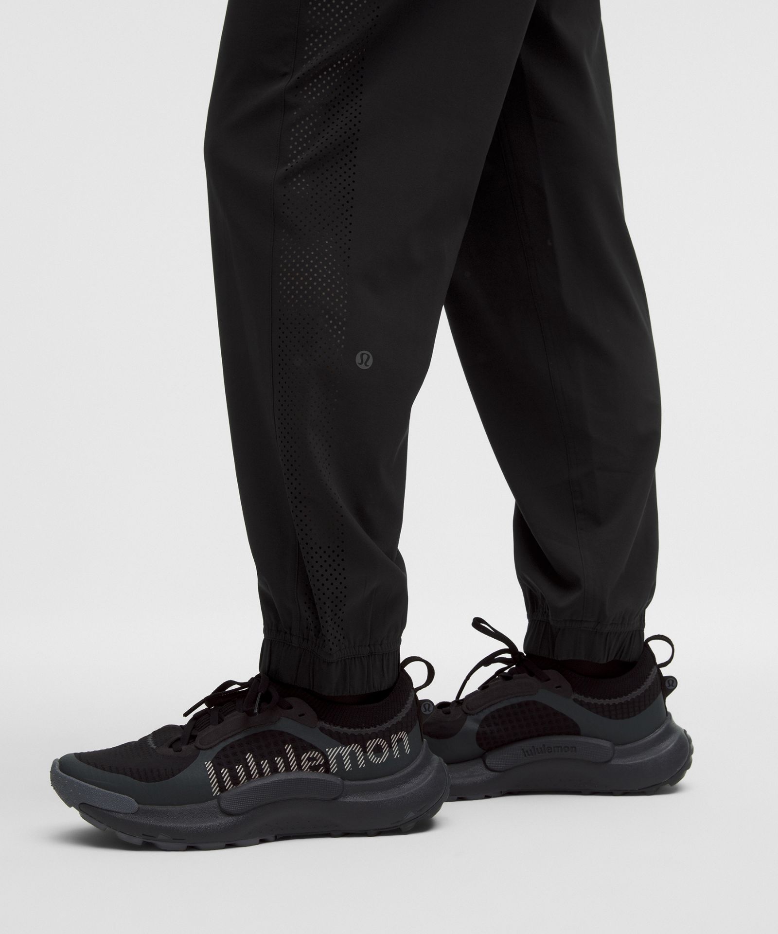 Женские джоггеры Lululemon Adapted State Mid-Rise — фото 7