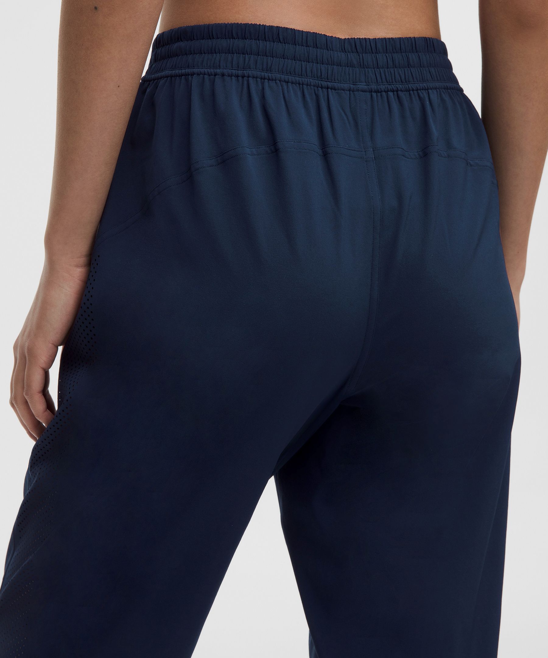 Pantalon de jogging Adapted State taille haute *Bandes perfor&eacute;es