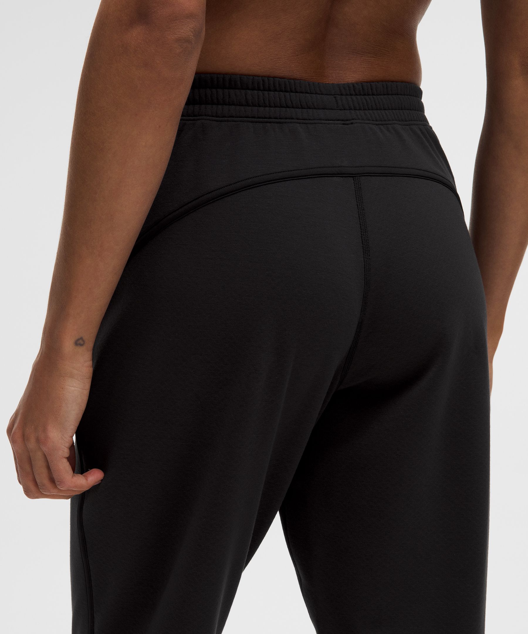Textured Fleece High-Rise Jogger