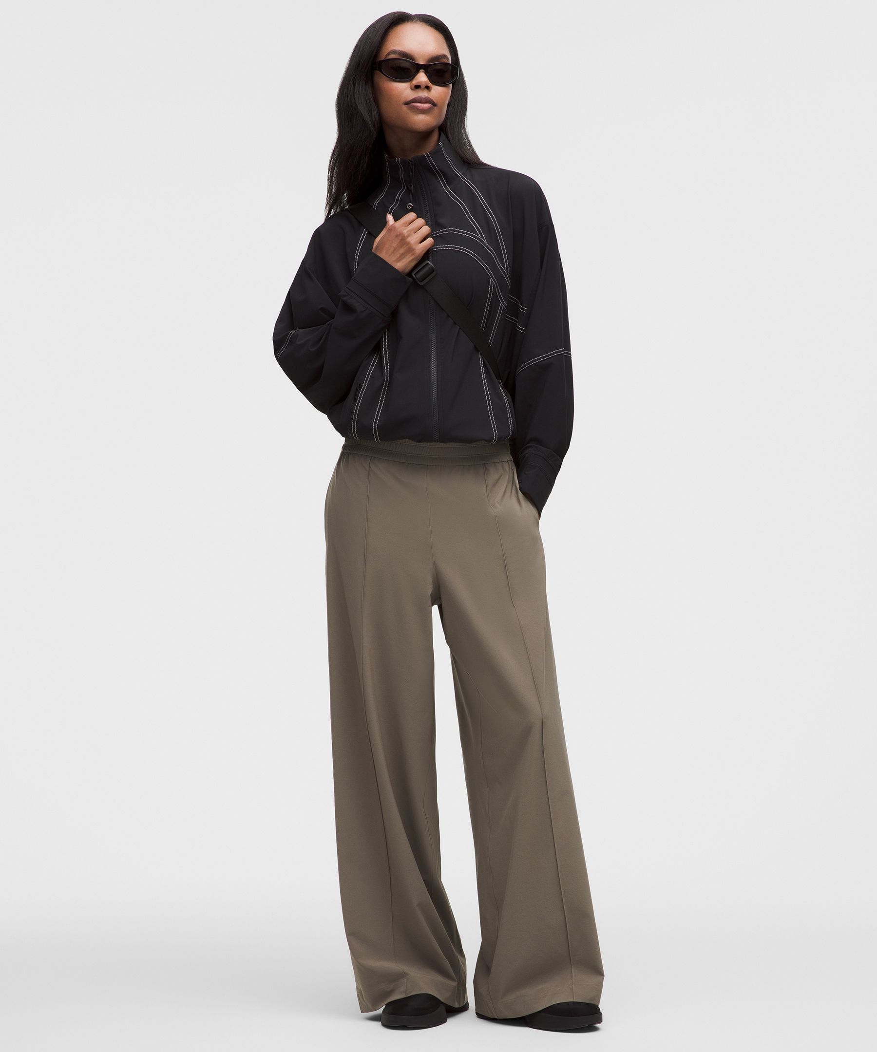 Breezily Mid-Rise Pant