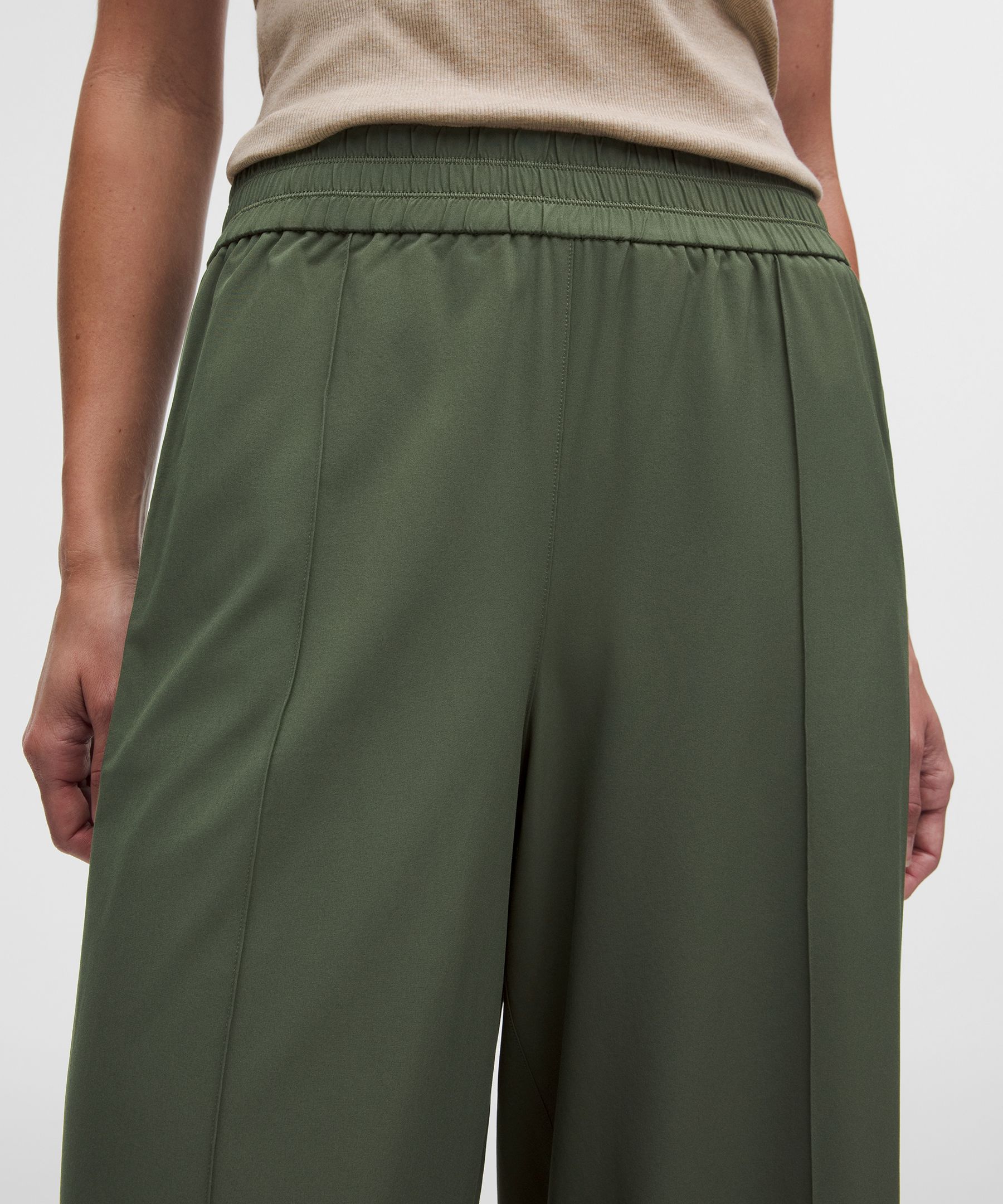 Breezily Mid-Rise Pant