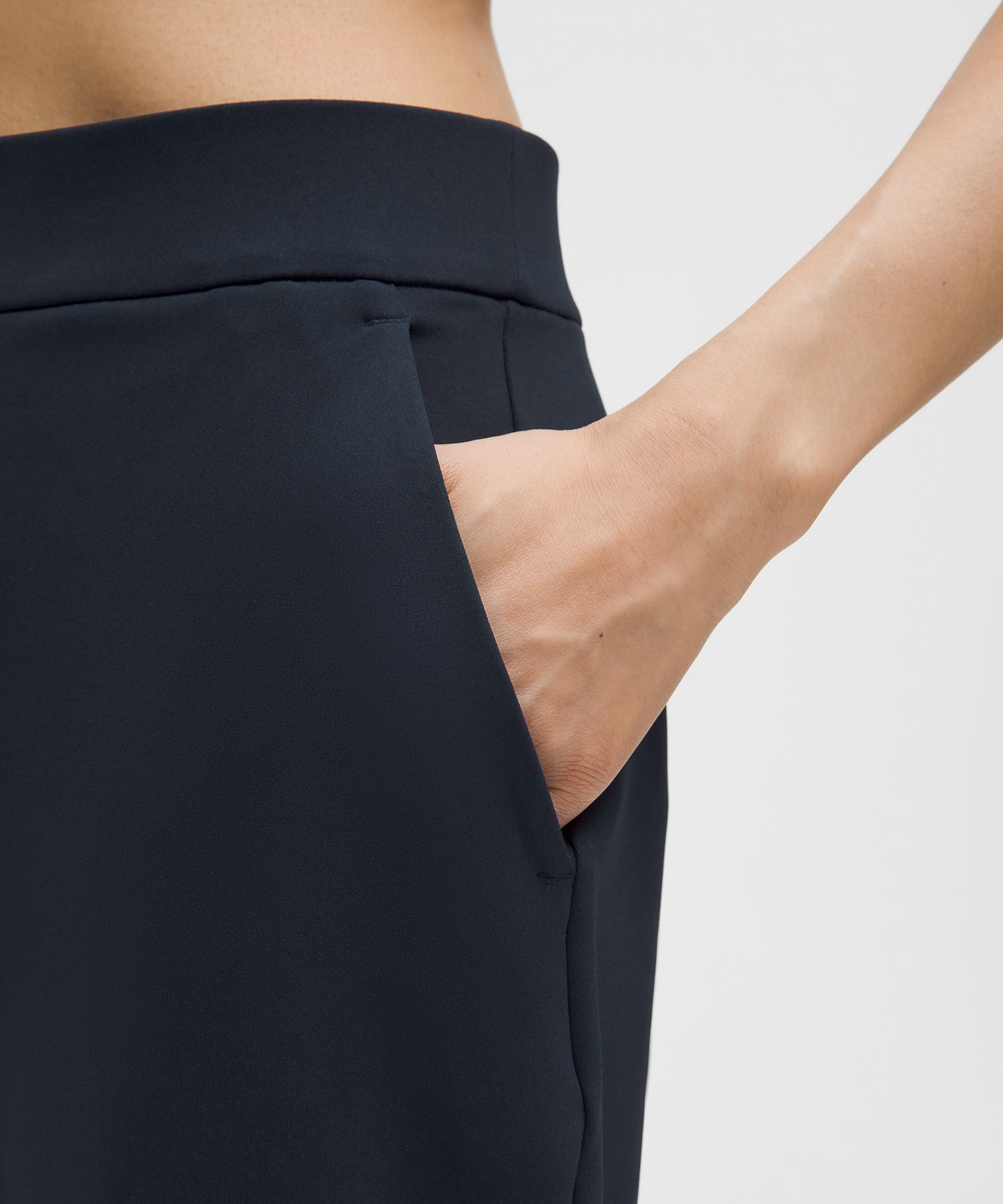 Daydrift High-Rise Tapered Trouser *Short