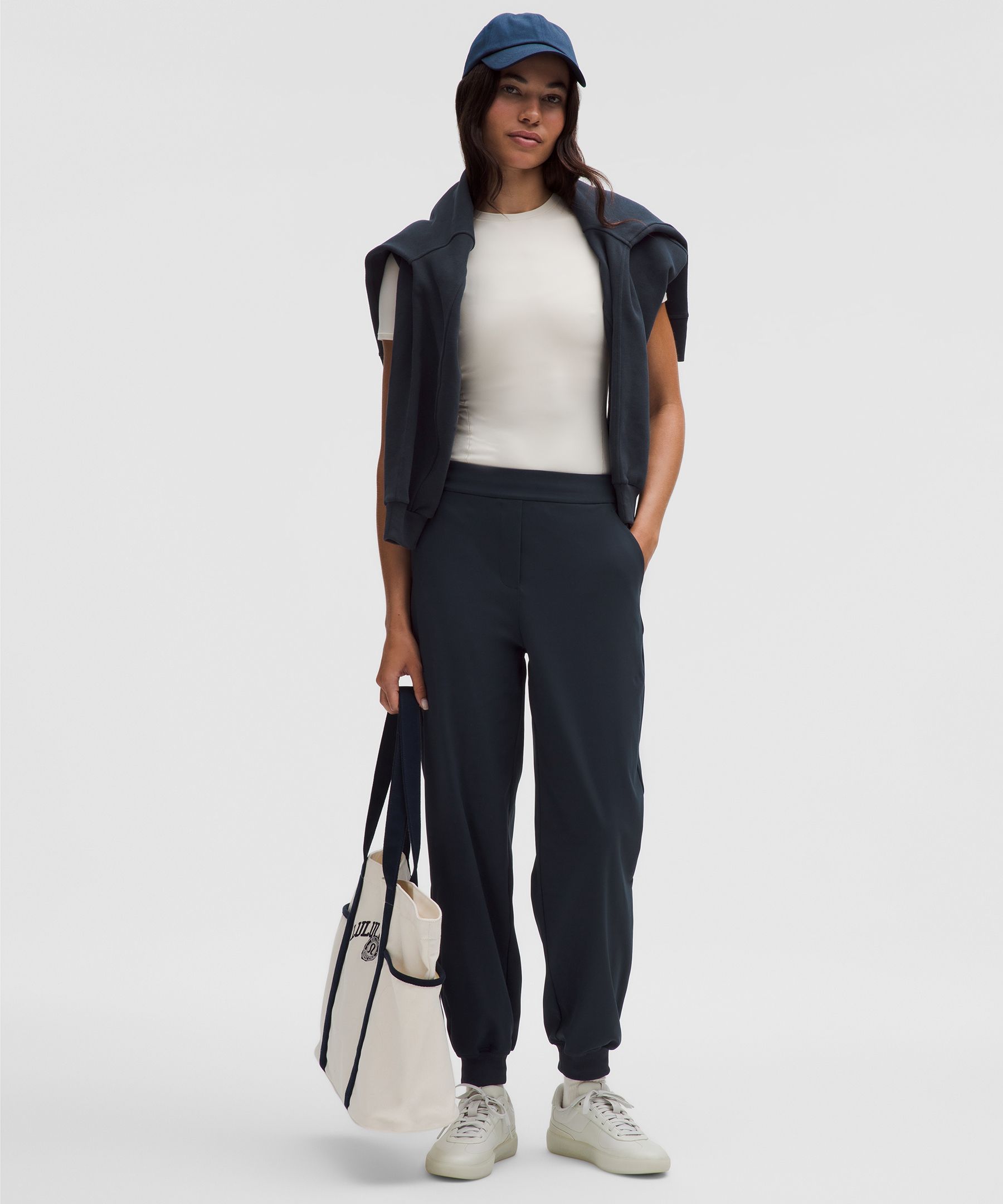 Daydrift High-Rise Jogger 