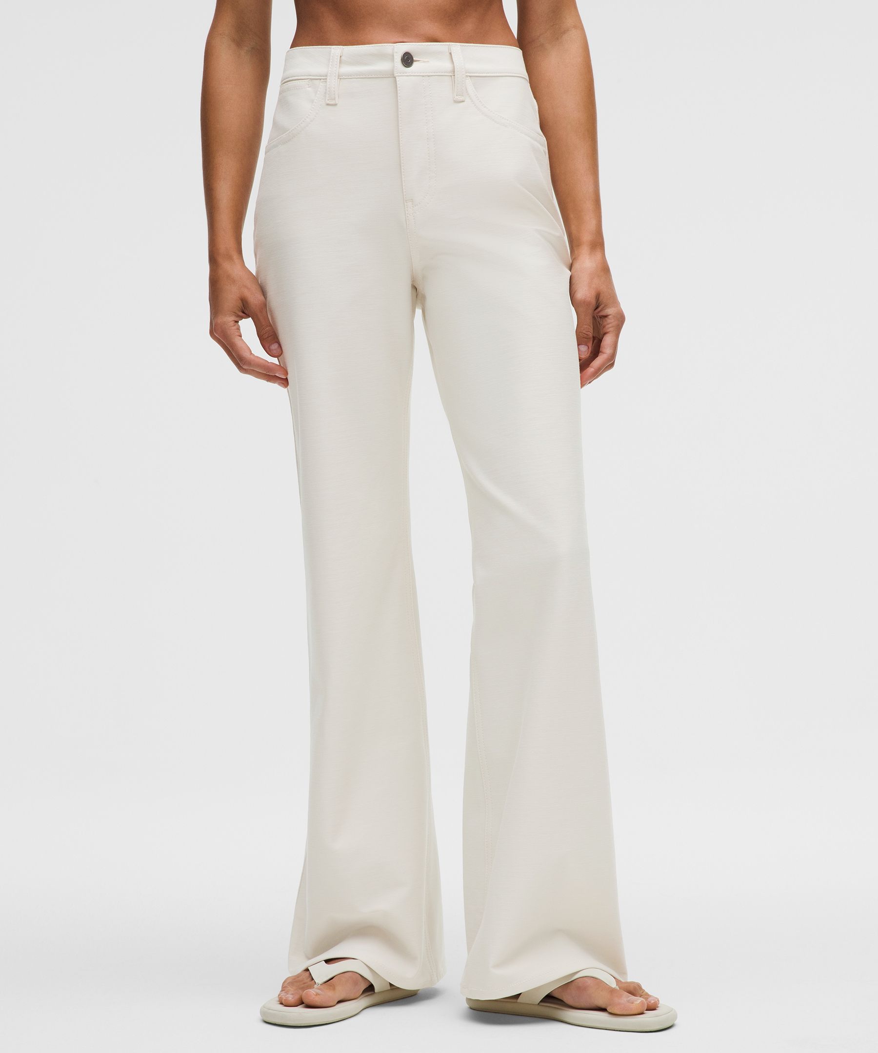 EasyFive High-Rise Subtle-Flare Pant *Tall