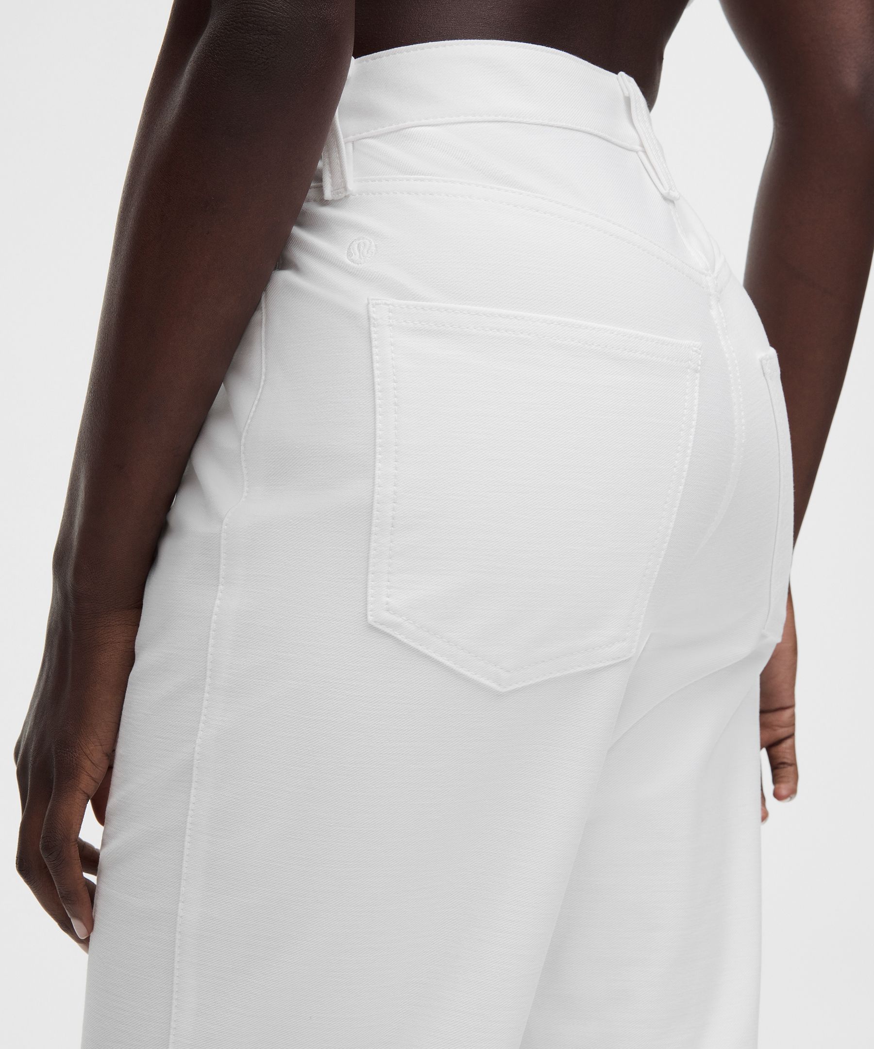 EasyFive Mid-Rise Relaxed-Straight Pant