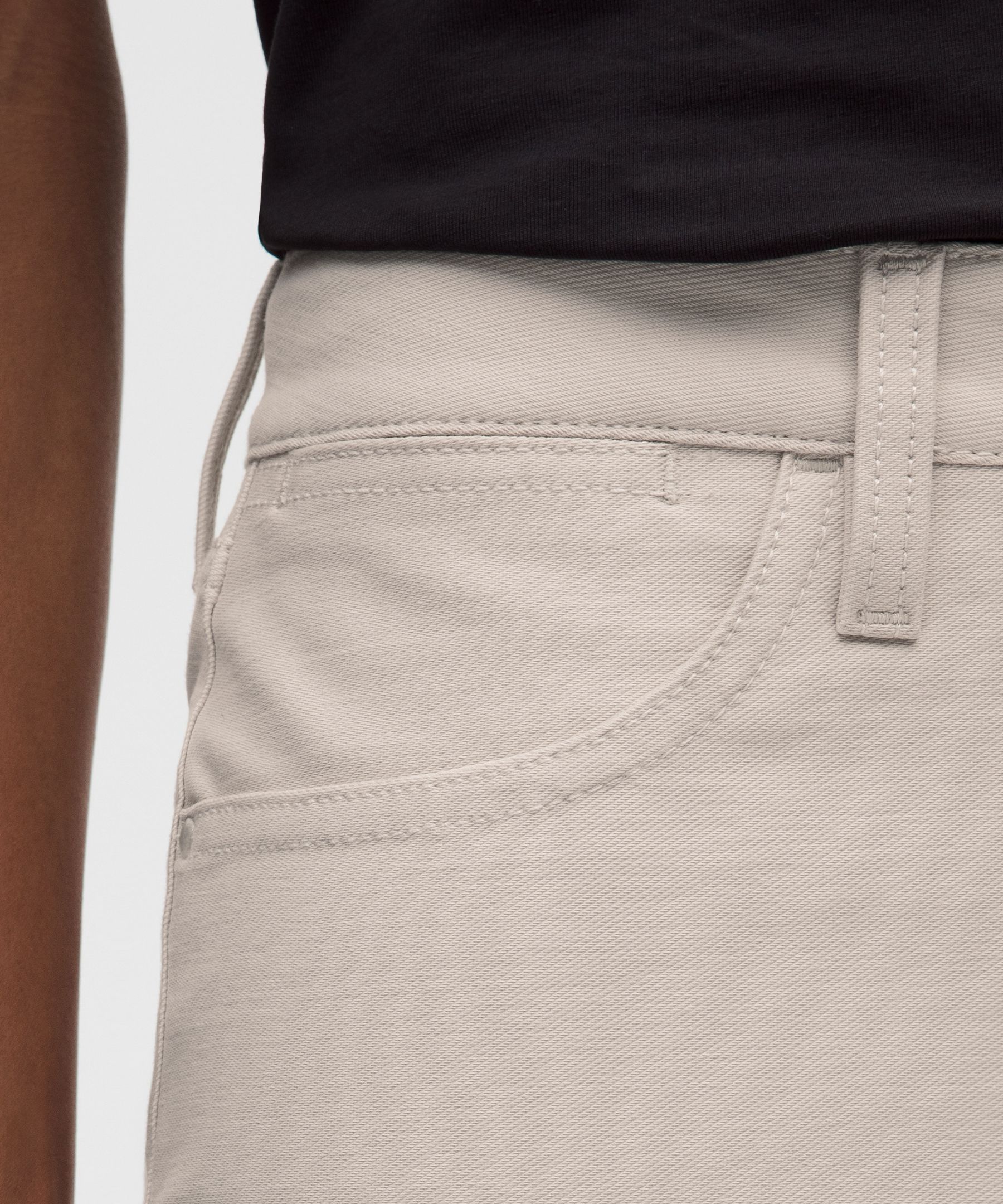EasyFive Mid-Rise Relaxed-Straight Pant