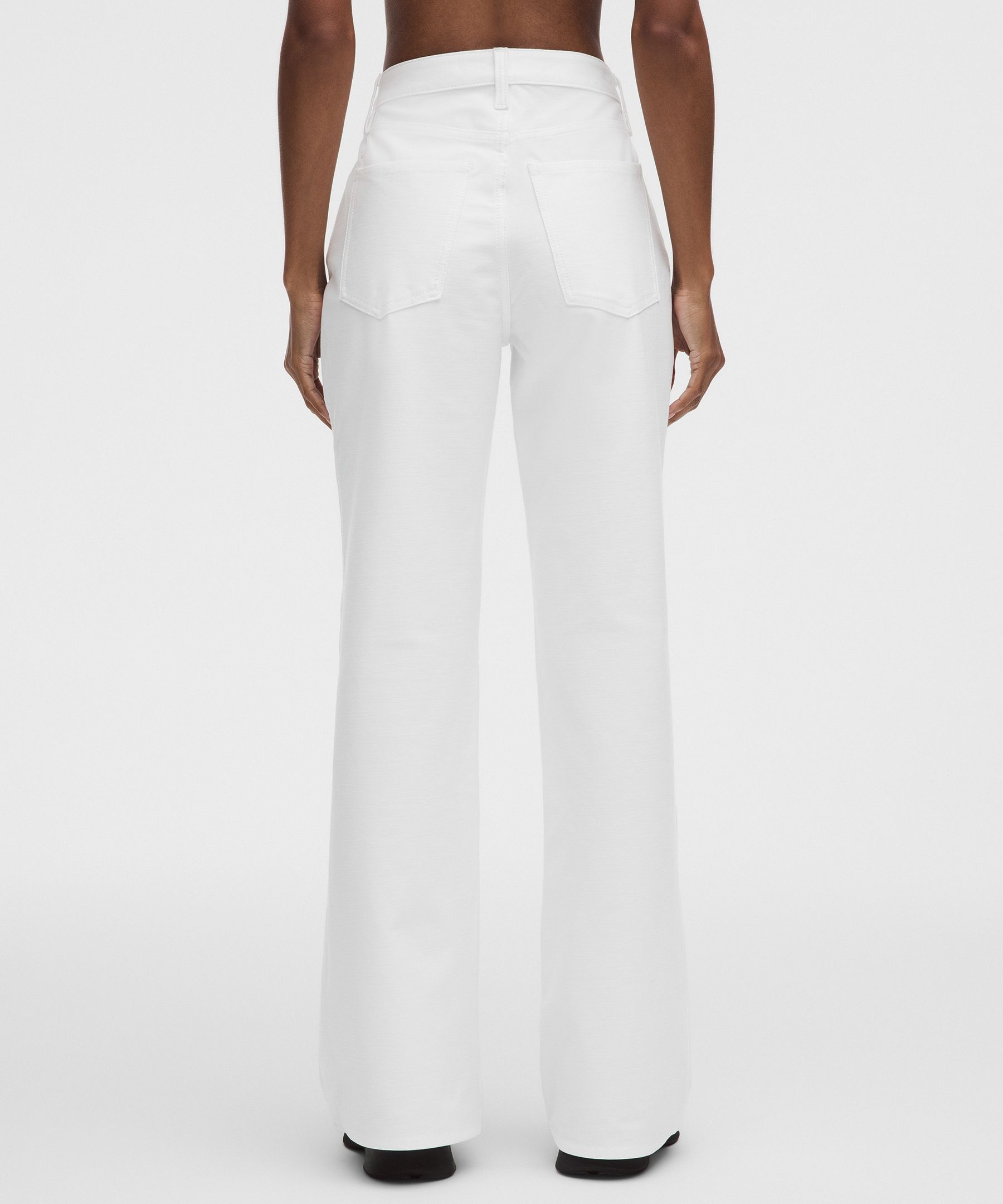 EasyFive High-Rise Subtle-Flare Pant