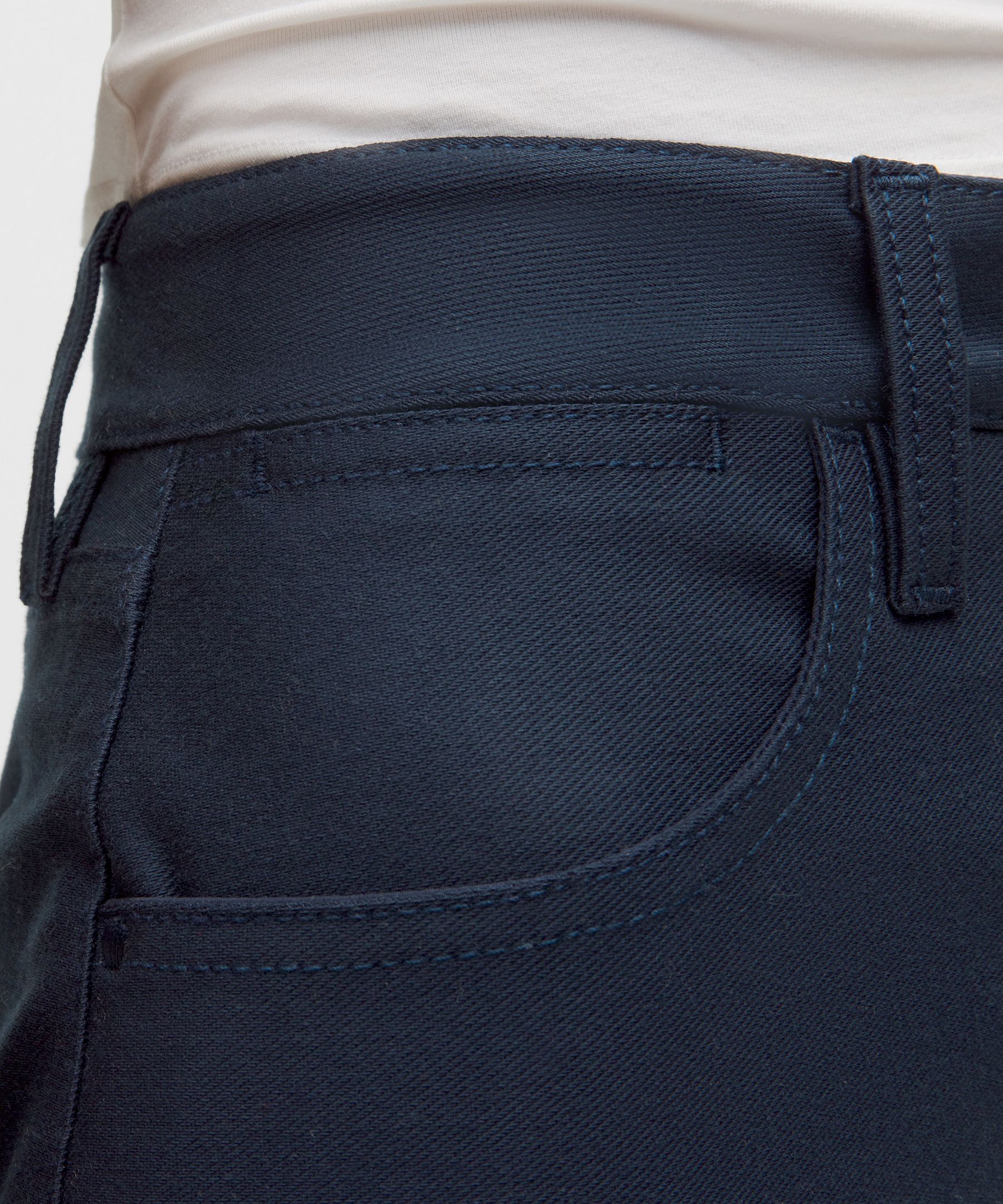 EasyFive High-Rise Subtle-Flare Pant *Short