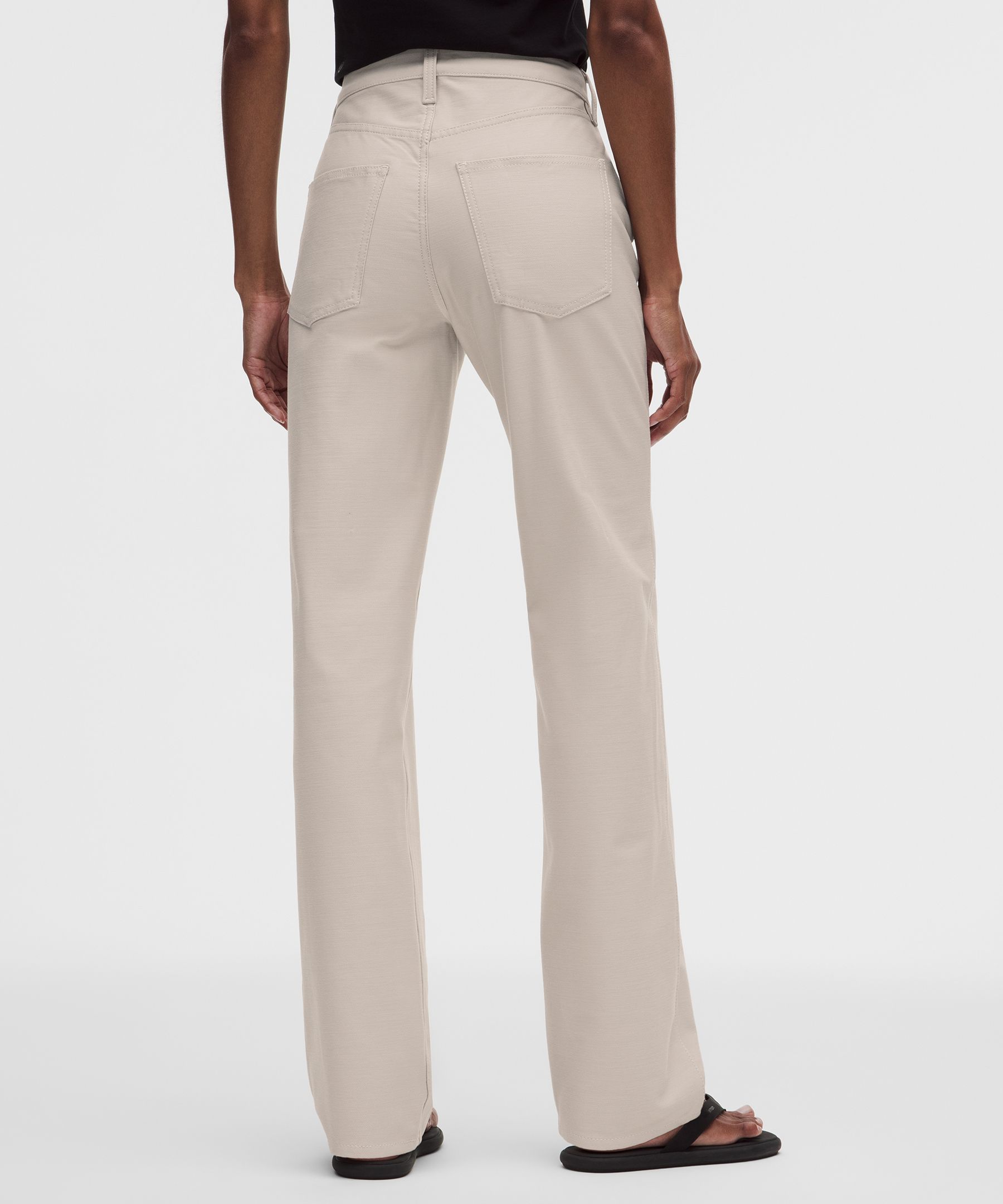EasyFive Mid-Rise Relaxed-Straight Pant